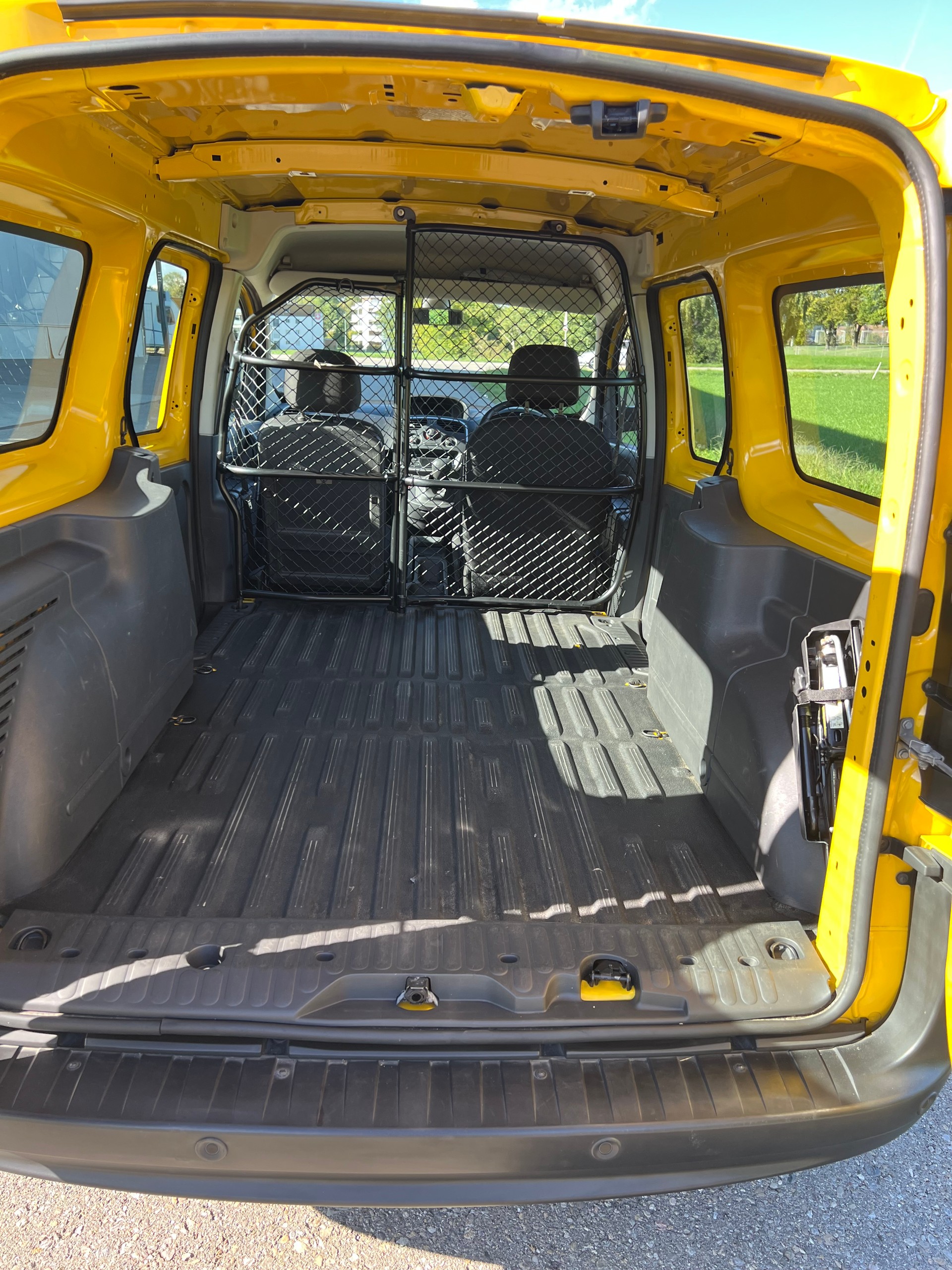 RENAULT Kangoo Maxi Z.E. 33 R60 Access 2 Pl.-image-5