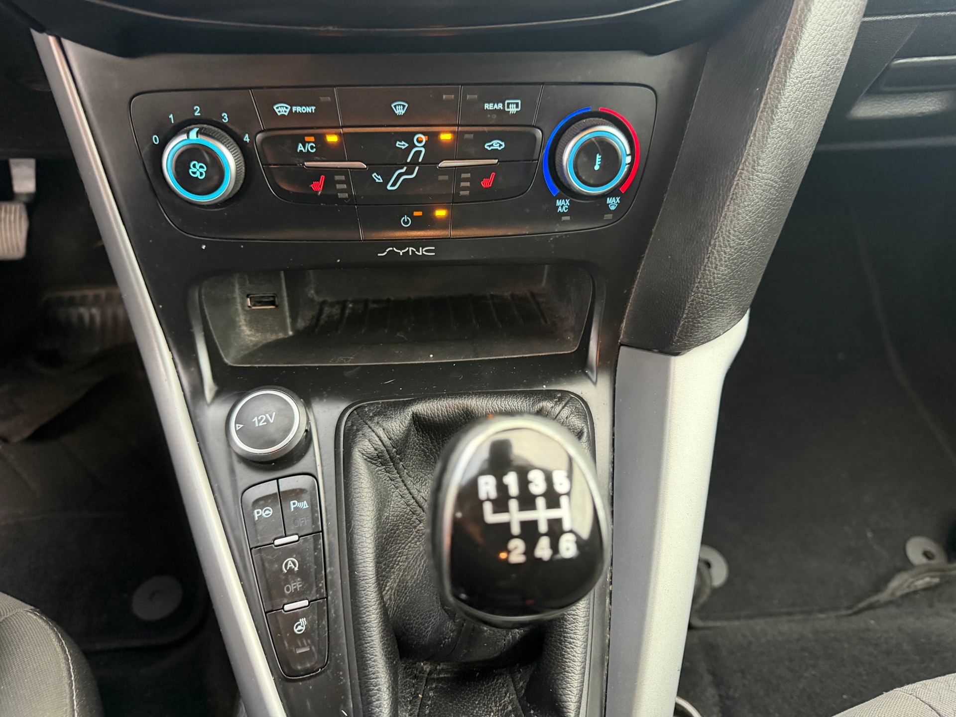FORD Focus 2.0 TDCi Freetech ** Klimaanlage ** Tempomat ** PDC V&H ** Letzte MFK 02.2025-image-8