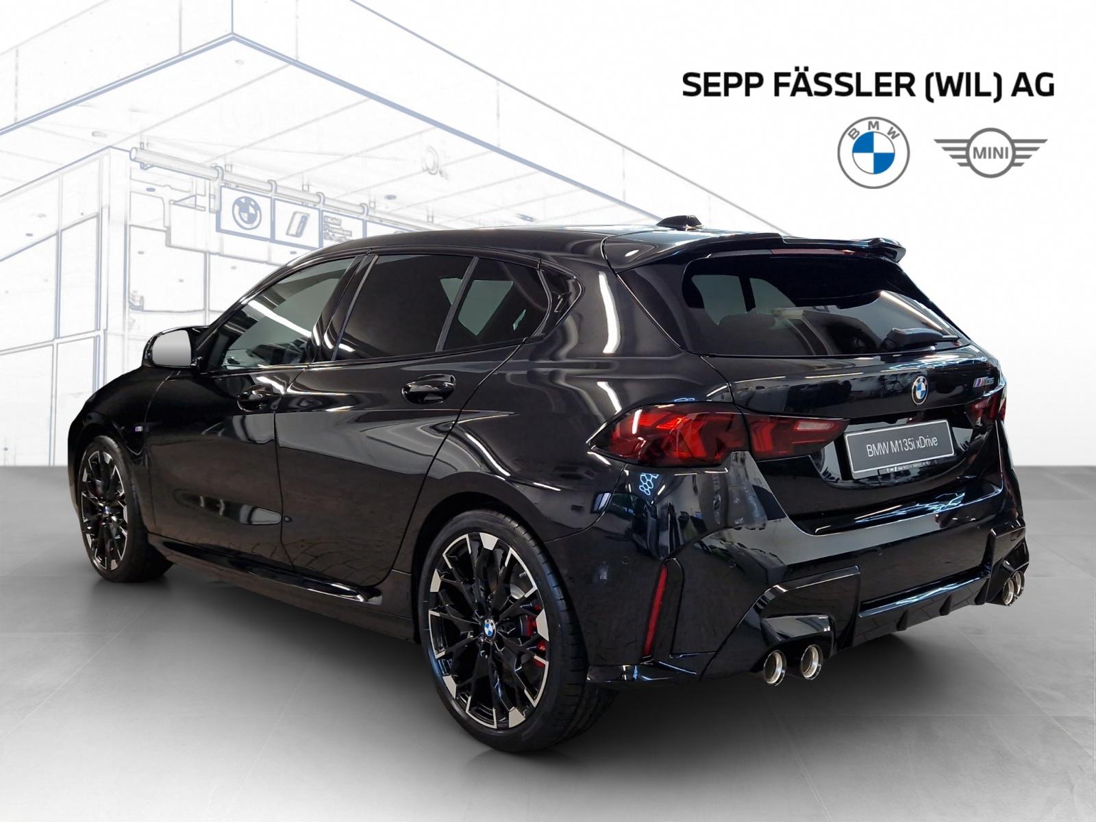 BMW M135i xDrive M Sport Pro-showroom-element-2
