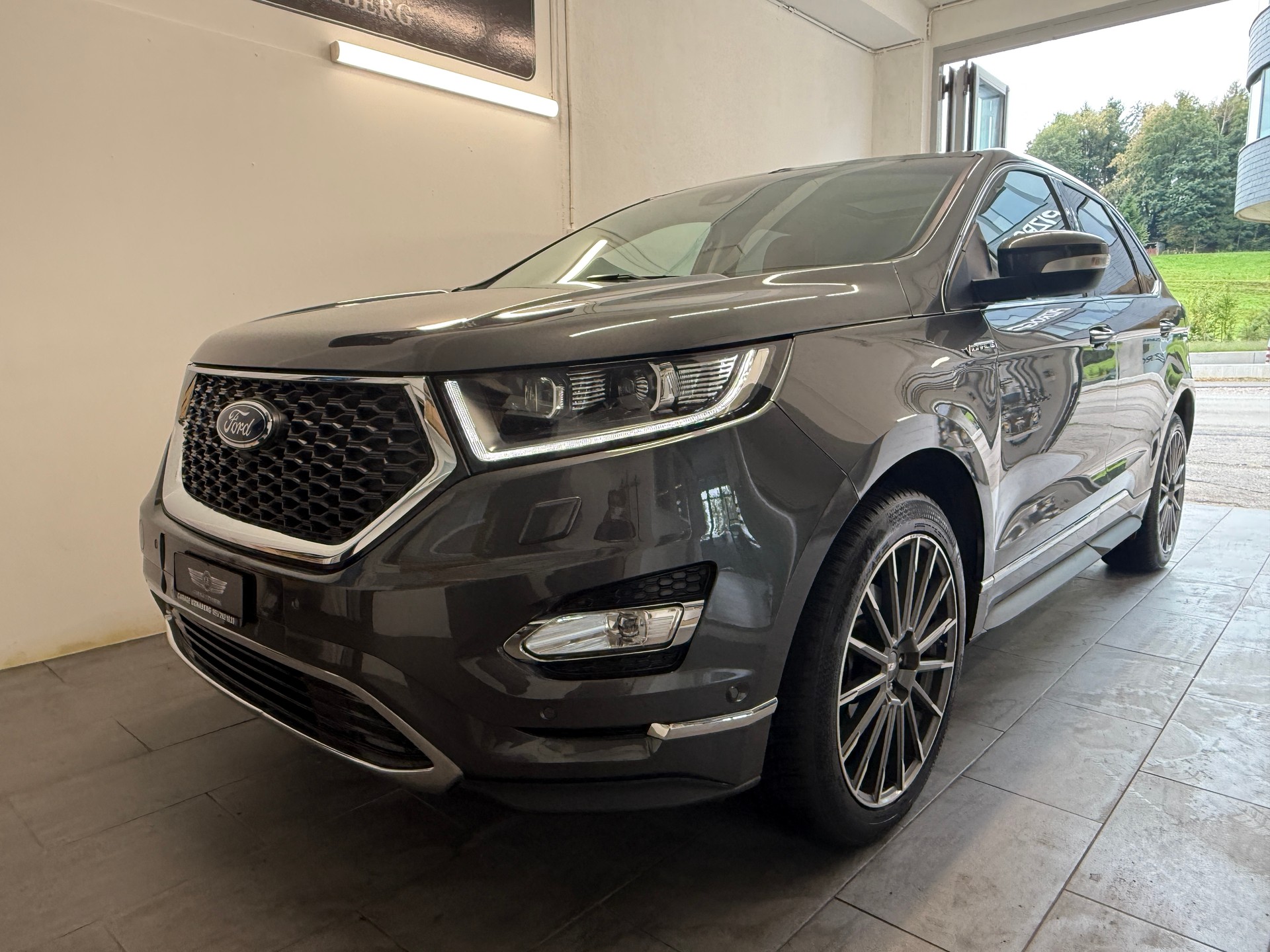 FORD Edge 2.0 TDCi Vignale 4WD PowerShift Ab 230.- pro Monat Sitheizung / Belüftung Panoramdach-image-0