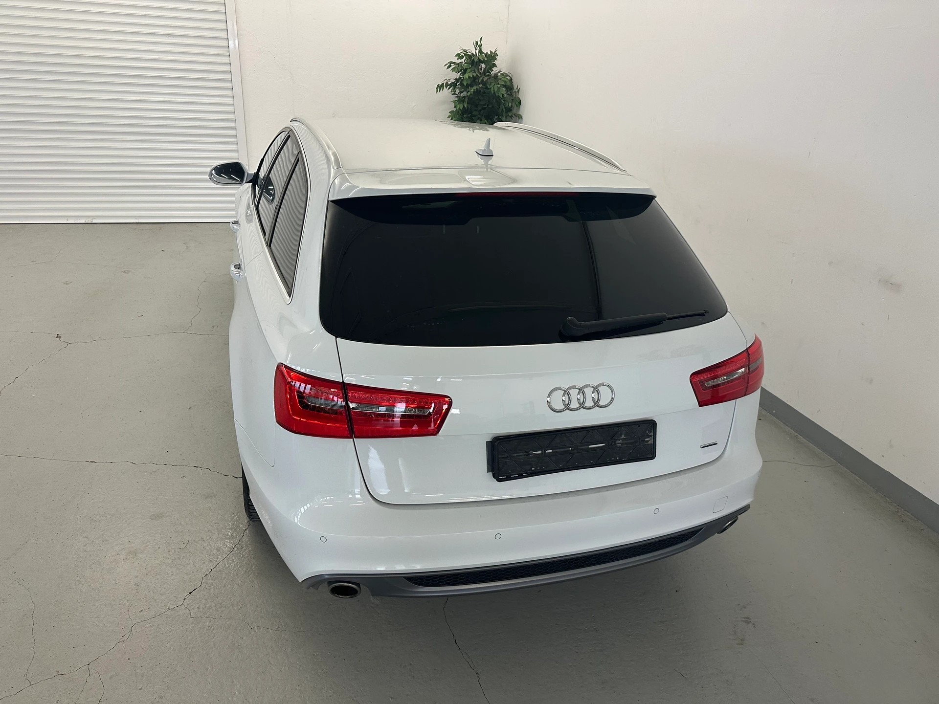 AUDI A6 Avant 3.0 TDI V6 quattro S-tronic-image-4