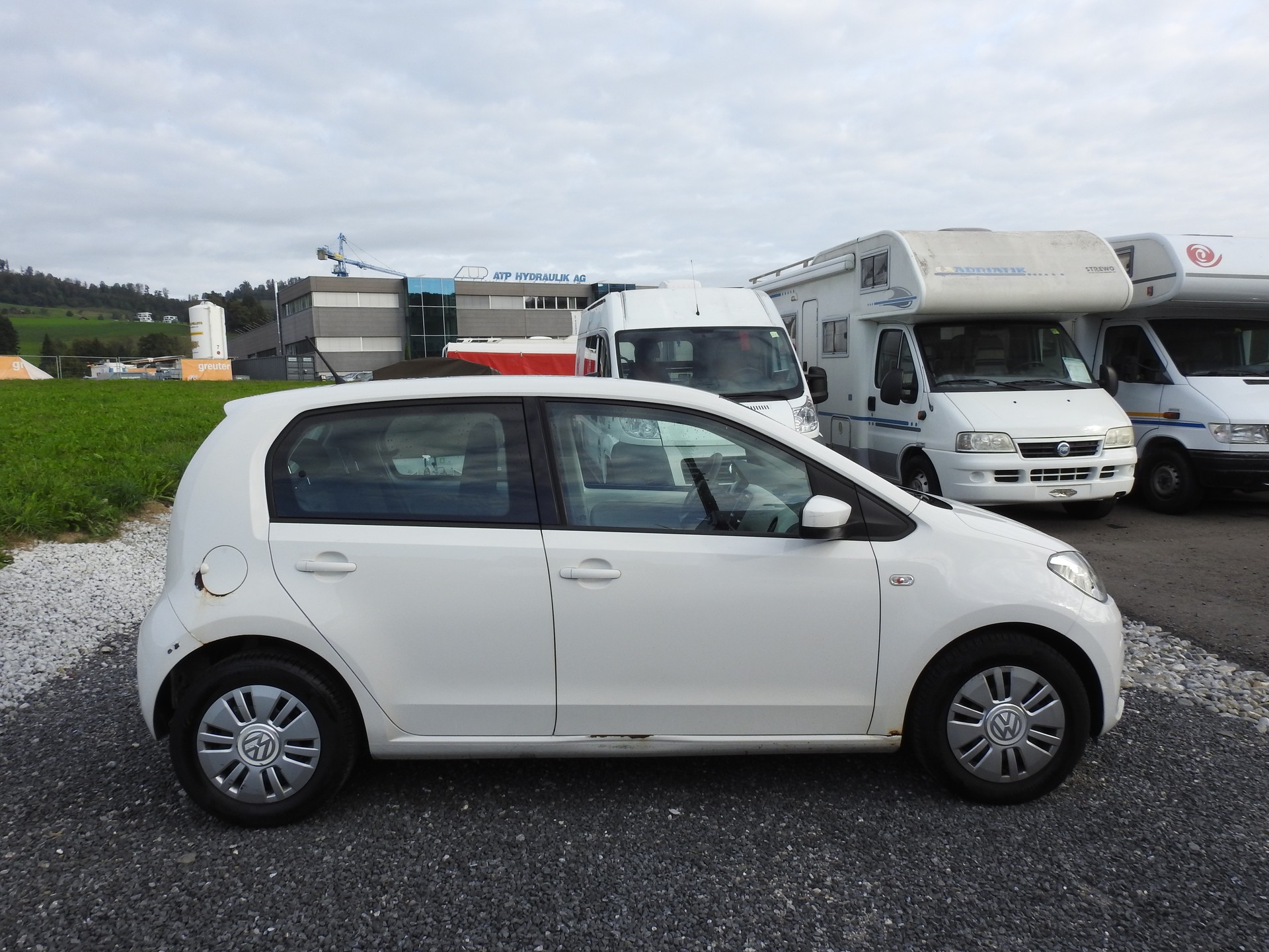VW Up 1.0 BMT white up-image-6