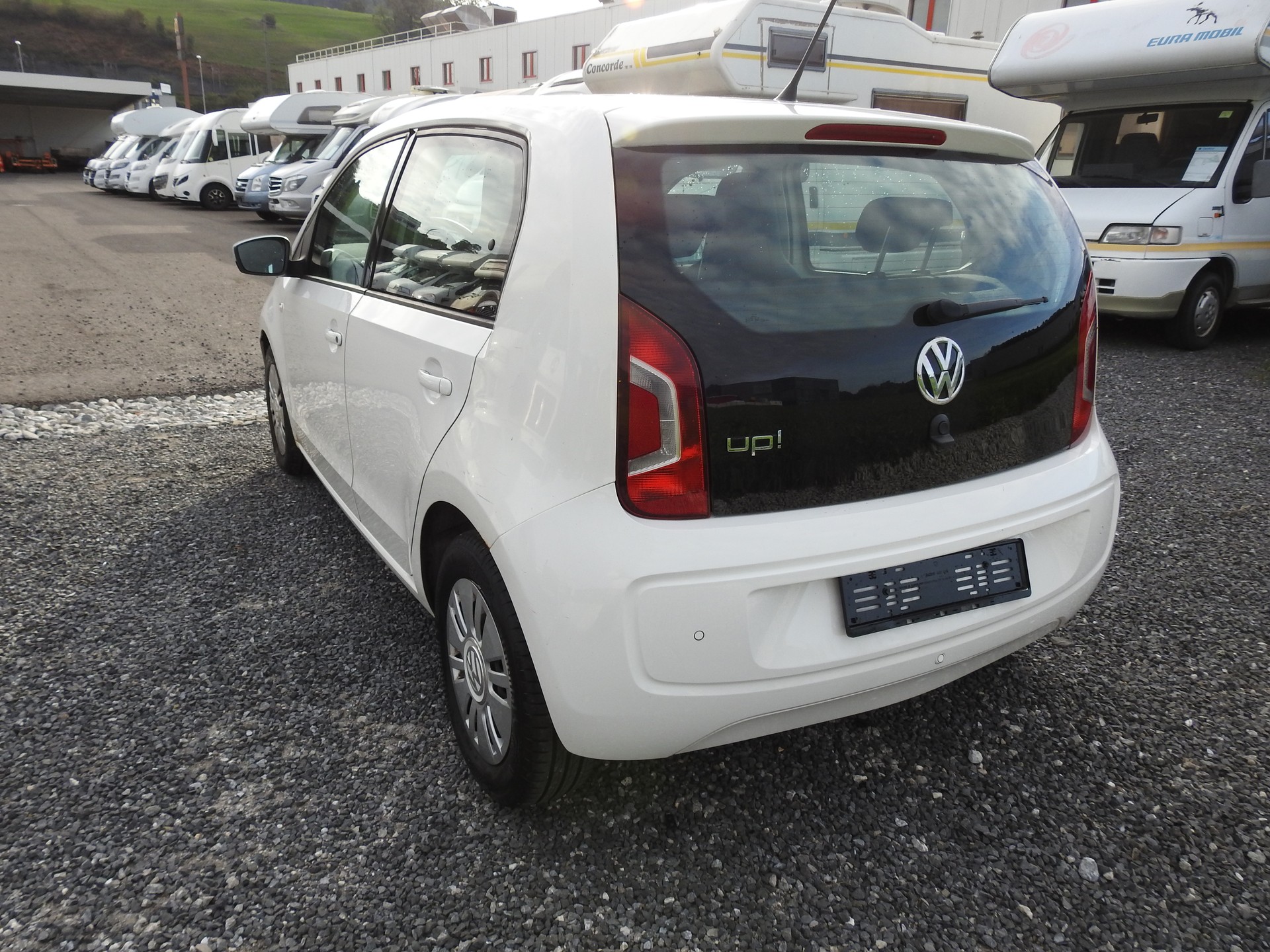 VW Up 1.0 BMT white up-image-3