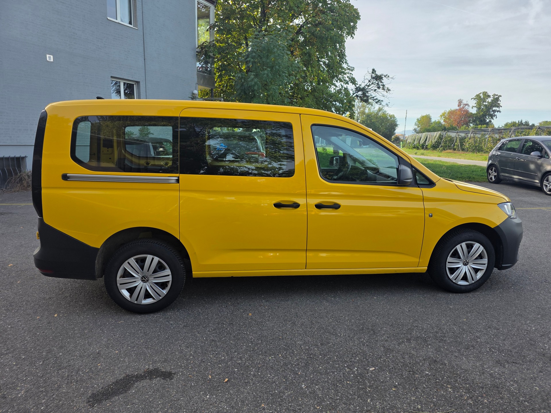 VW Caddy Cargo 1.5TSI Entry Maxi-image-8