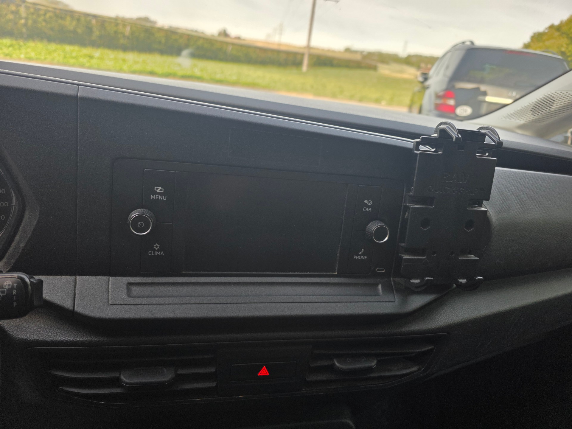 VW Caddy Cargo 1.5TSI Entry Maxi-image-3