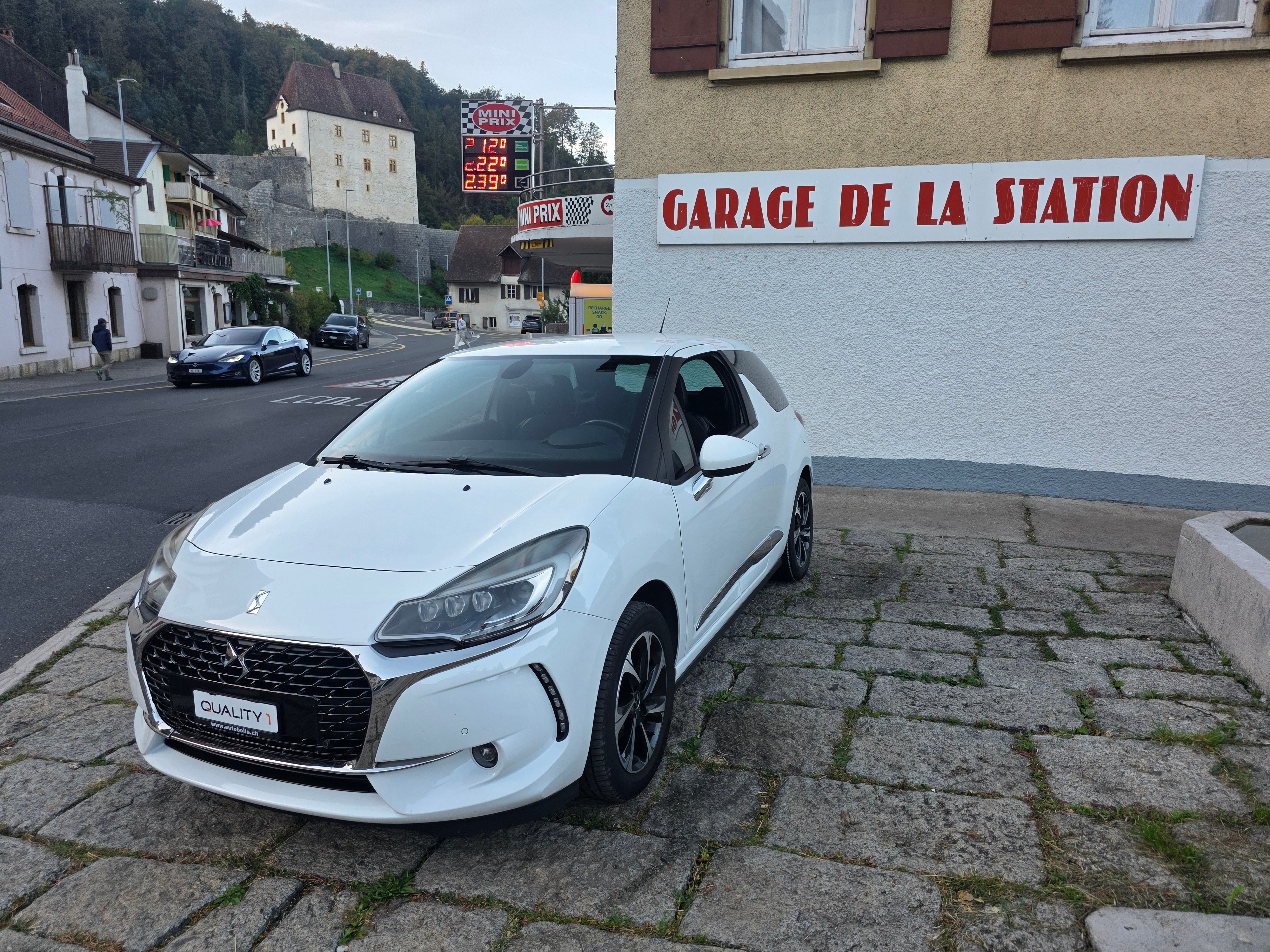 Car photo
