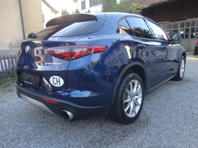 ALFA ROMEO Stelvio 2.0 Super Q4 Automatic-image-2