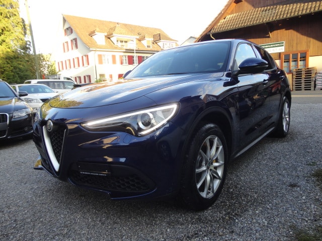 ALFA ROMEO Stelvio 2.0 Super Q4 Automatic-image-1
