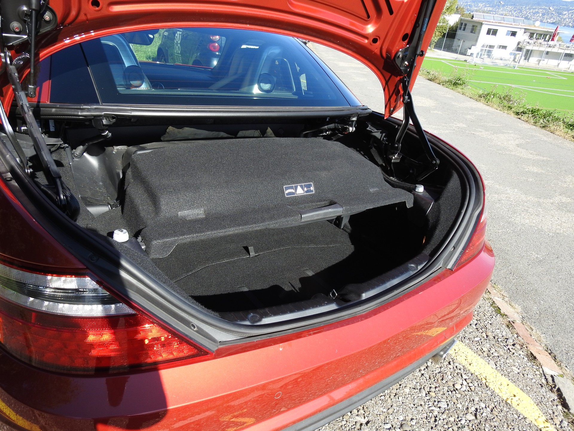 MERCEDES-BENZ SLK 250 d-image-14
