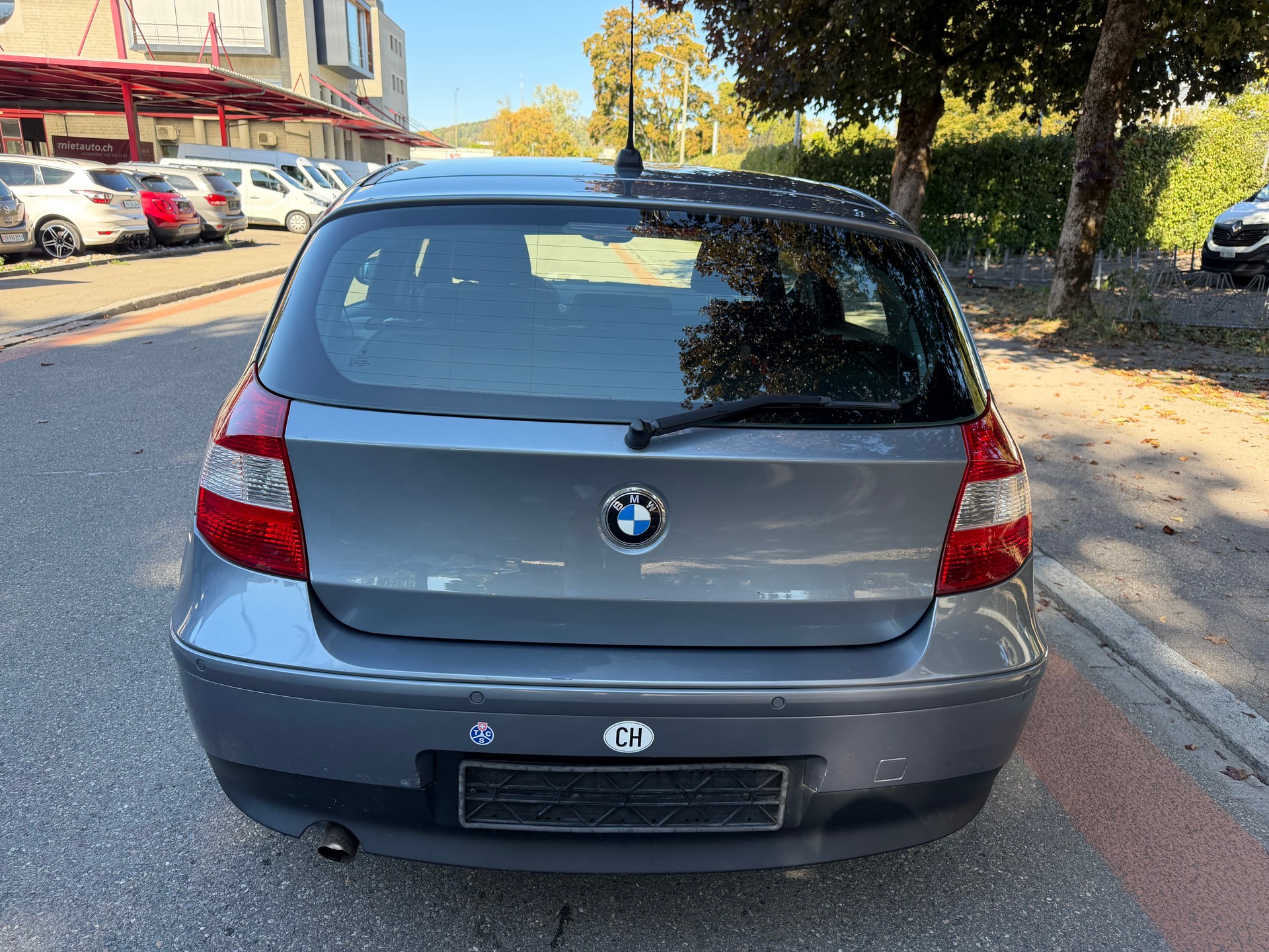 BMW 118-image-4