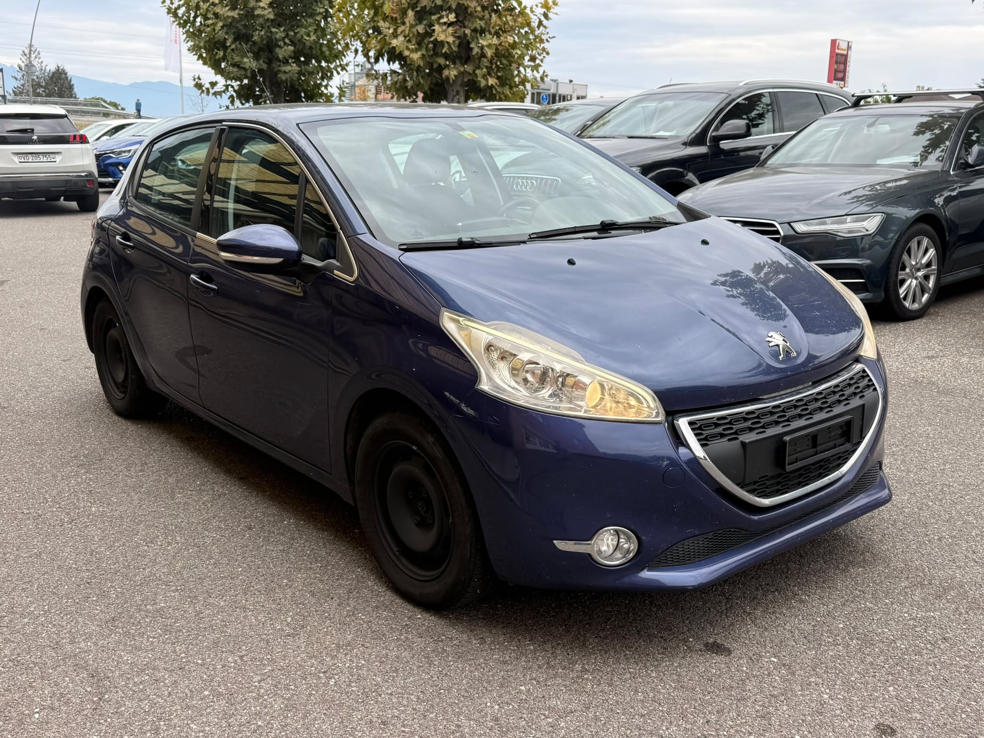 PEUGEOT 208 1.2 VTI Access-image-1