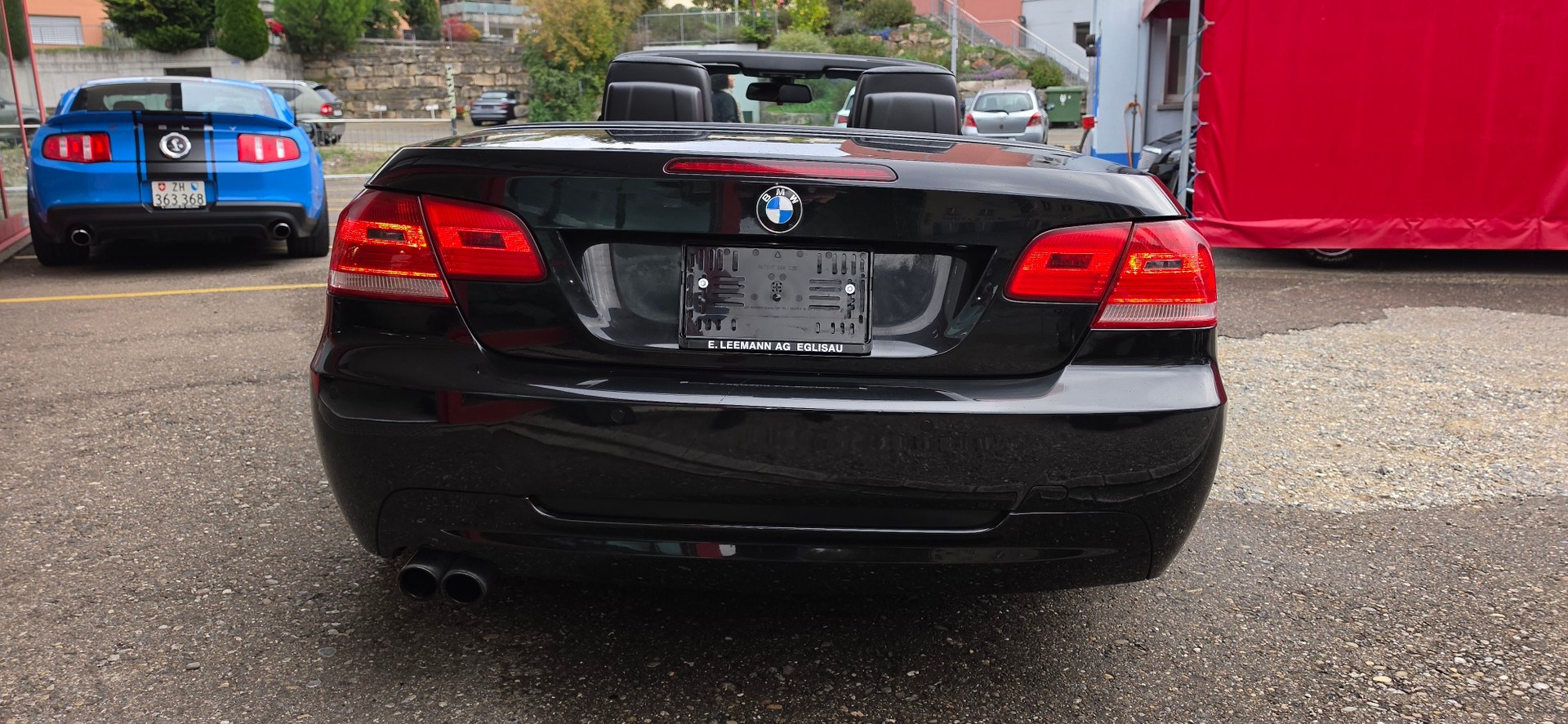 BMW 330i Cabriolet Steptronic-image-4