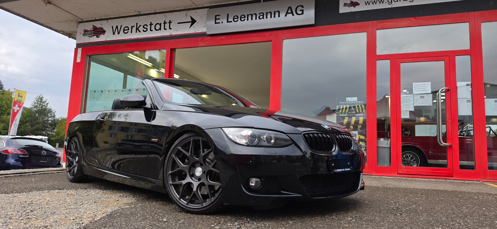 BMW 330i Cabriolet Steptronic-image-0