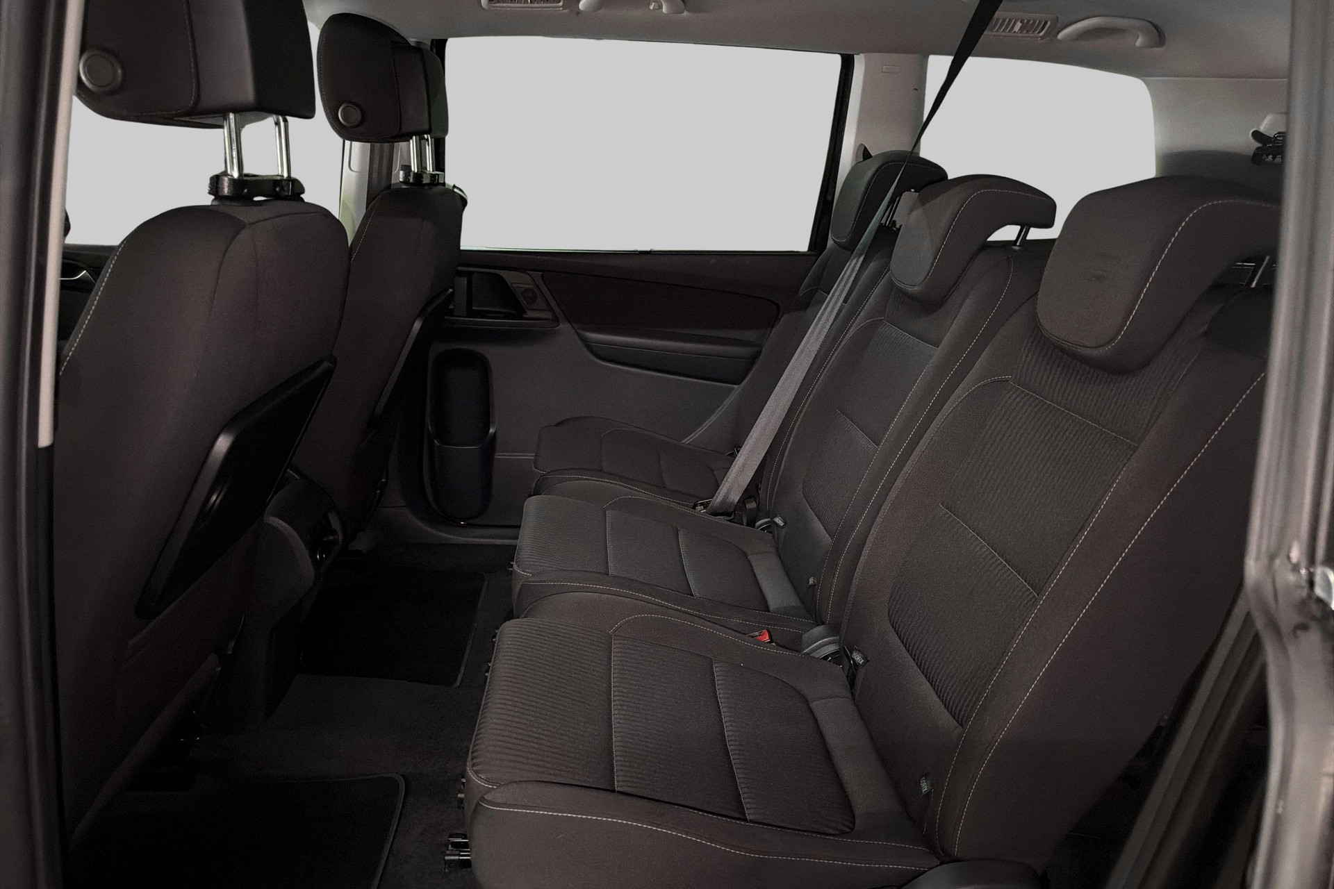 SEAT Alhambra 2.0 TSI Style DSG-image-15
