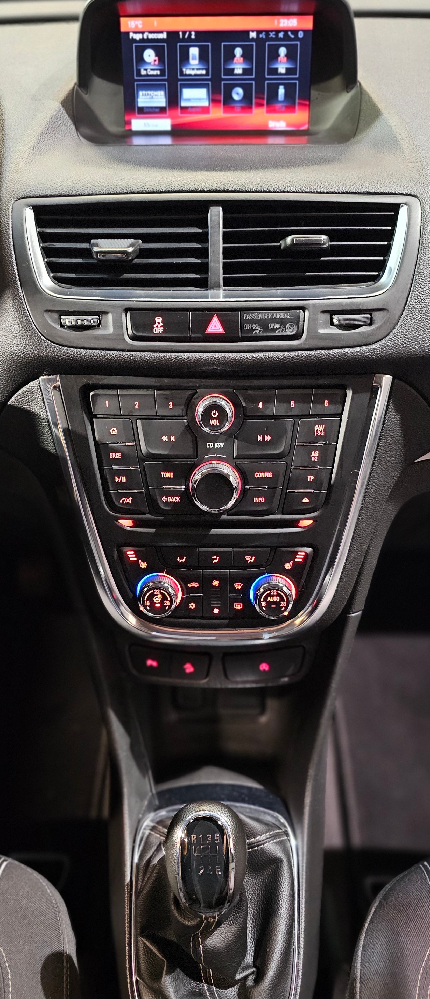 OPEL Mokka 1.6 CDTi Cosmo 4WD-image-24