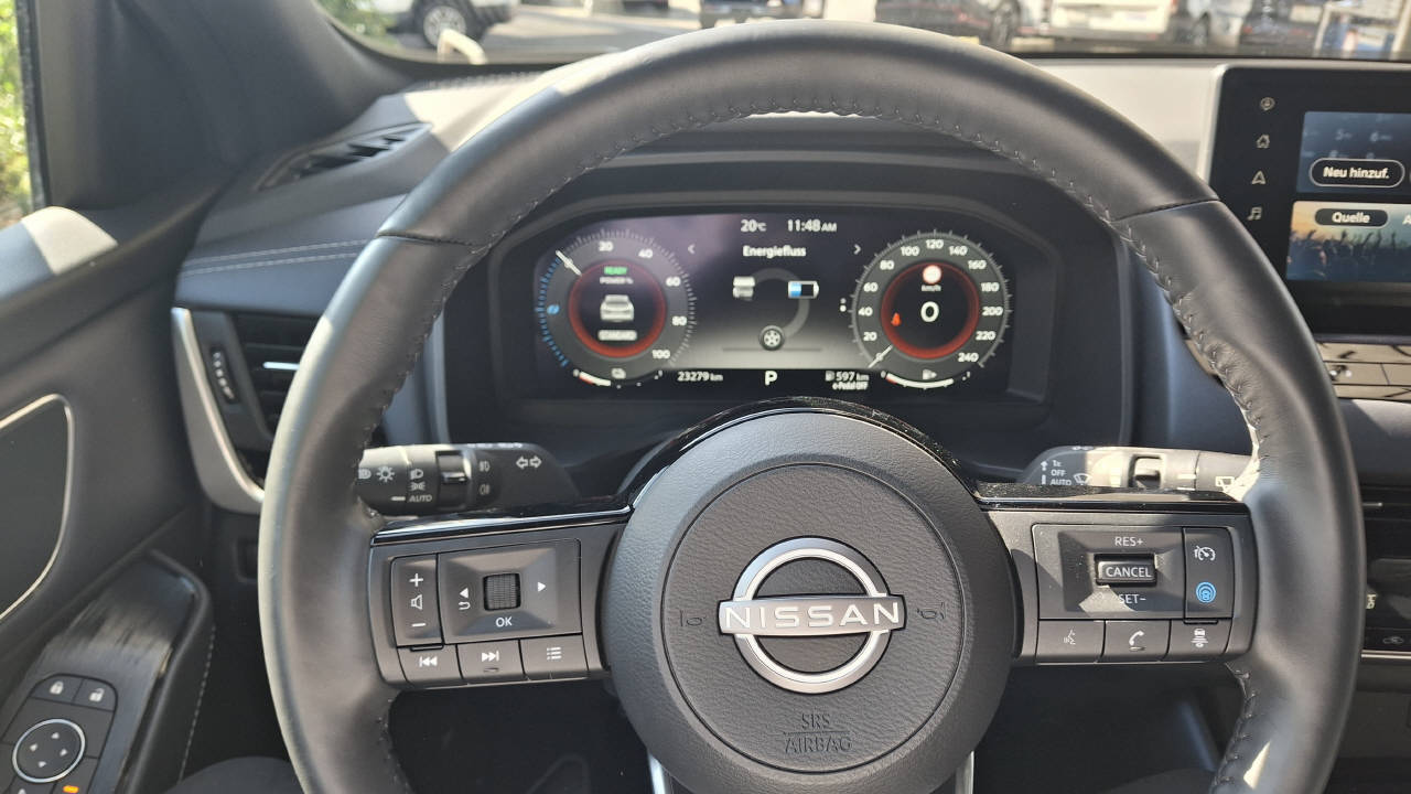 NISSAN Qashqai 1.5 VC-T Tekna-image-9