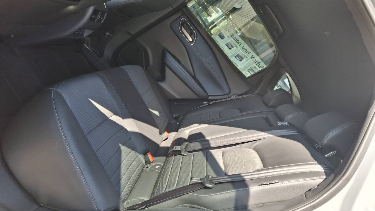 NISSAN Qashqai 1.5 VC-T Tekna-image-7