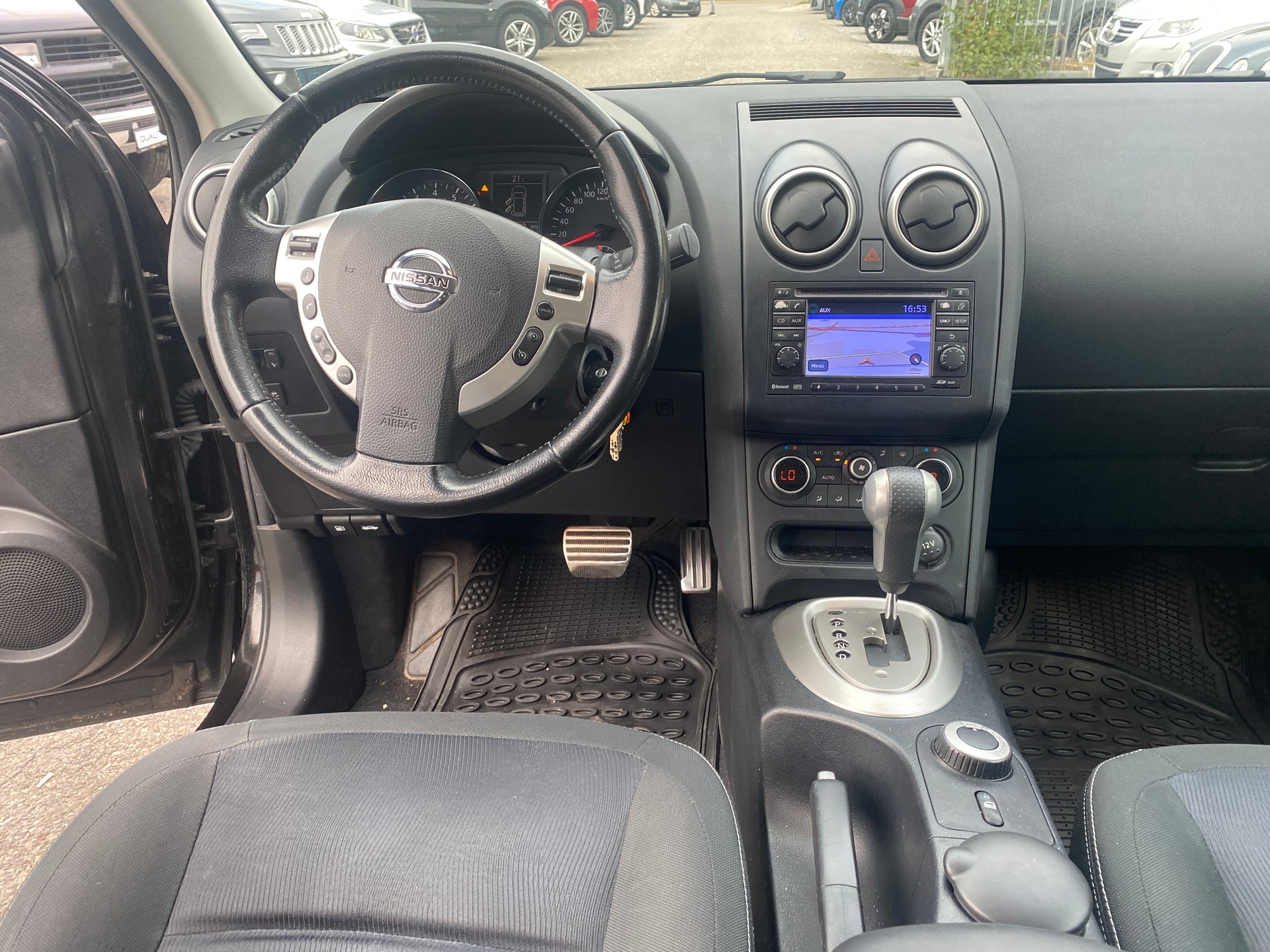 NISSAN Qashqai 2.0 4WD acenta XTronic CVT-image-6