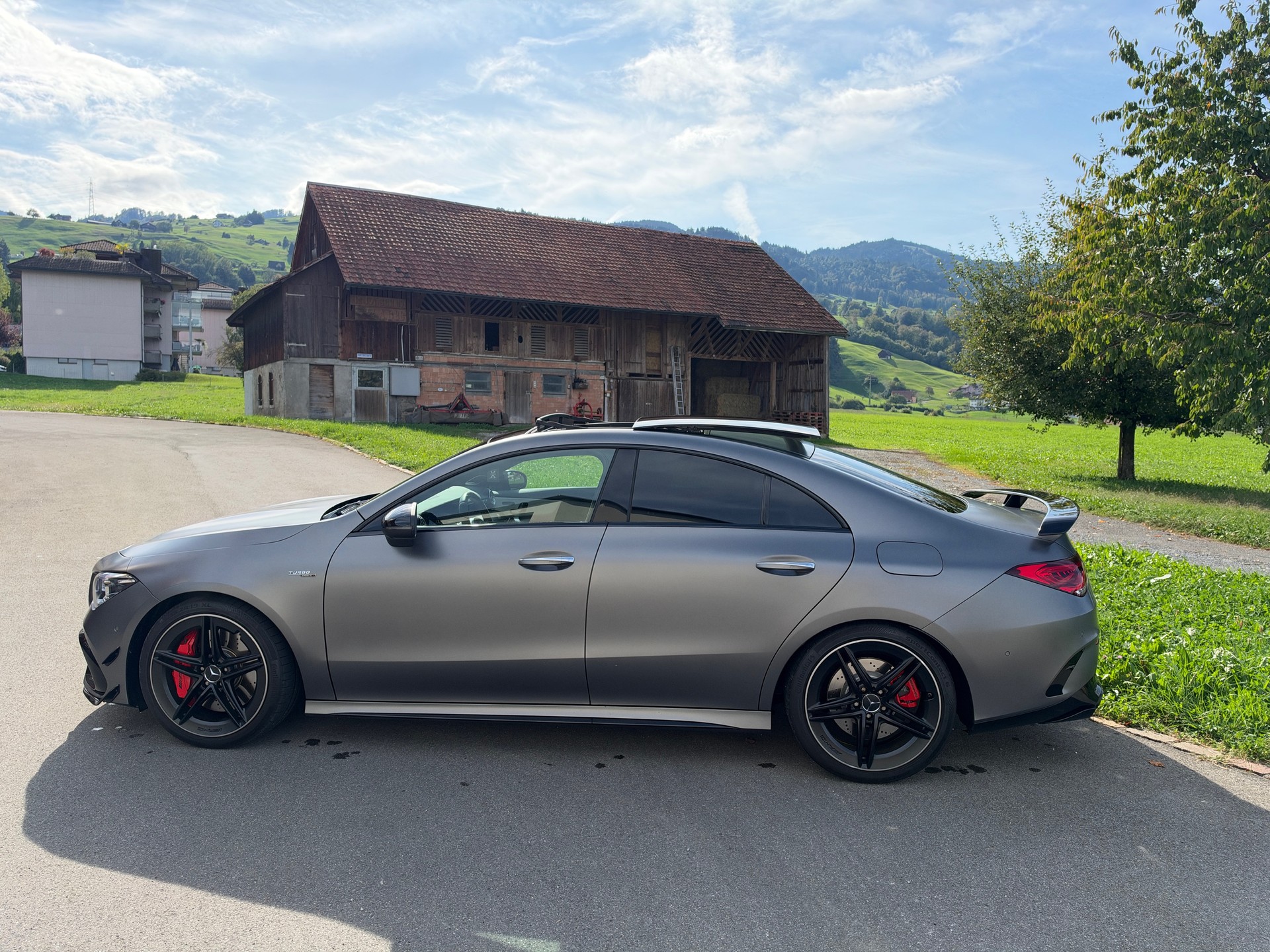 MERCEDES-BENZ CLA 45 S AMG 4Matic+ 8G-DCT-image-2