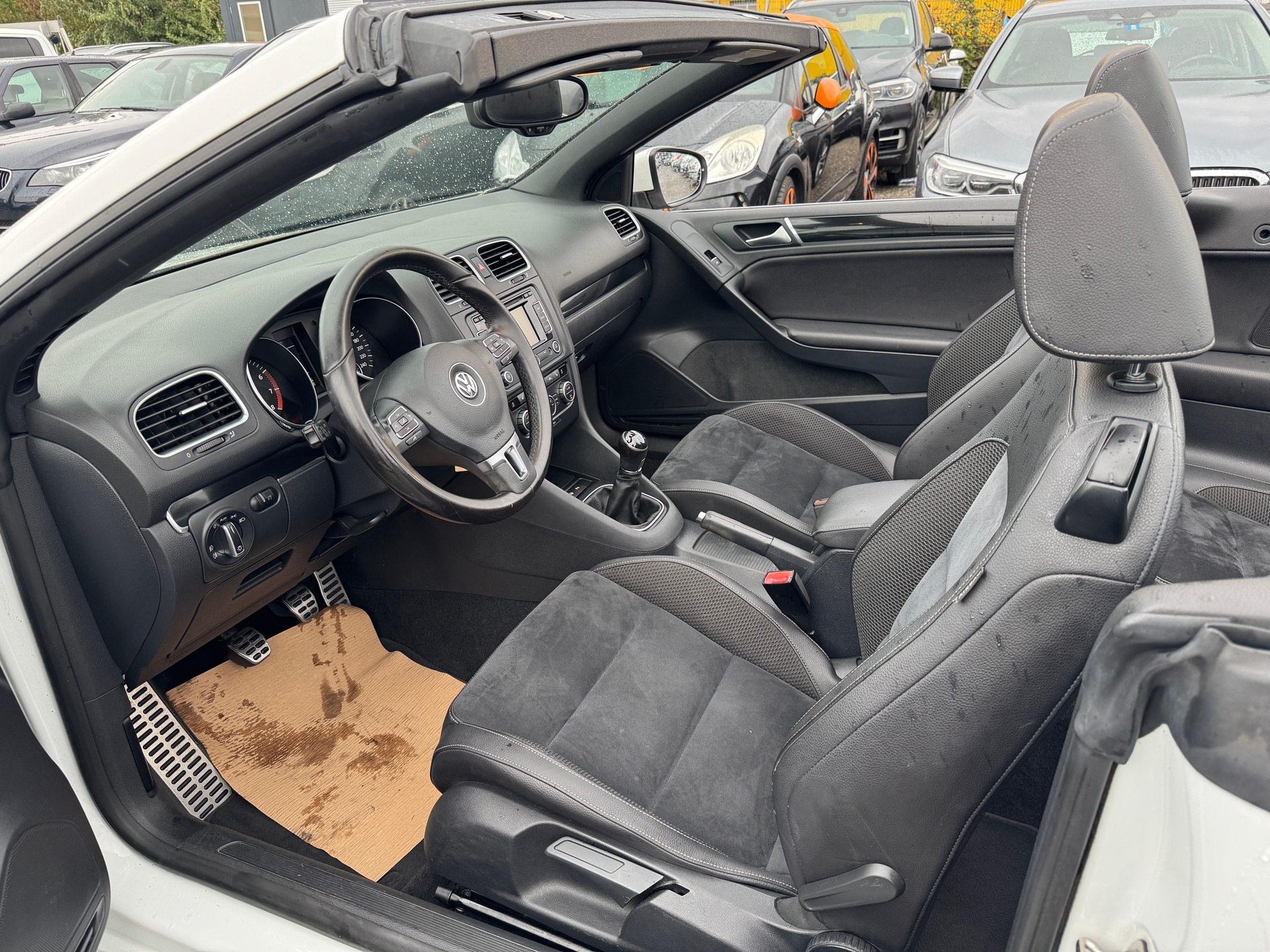VW Golf Cabrio 1.4 TSI Design-image-7