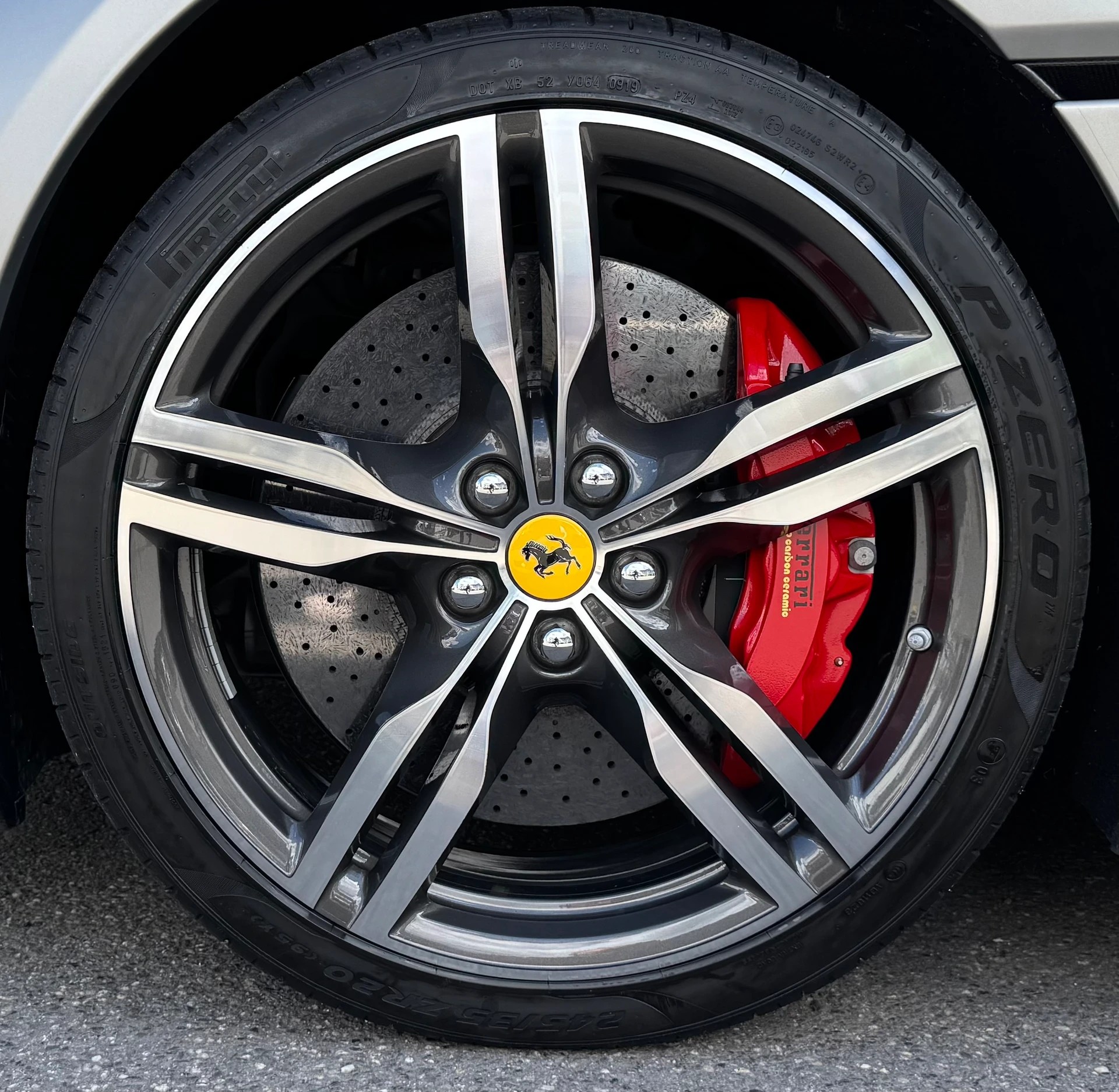 FERRARI Portofino 3.9 V8 T ** Atelier Car **-image-11