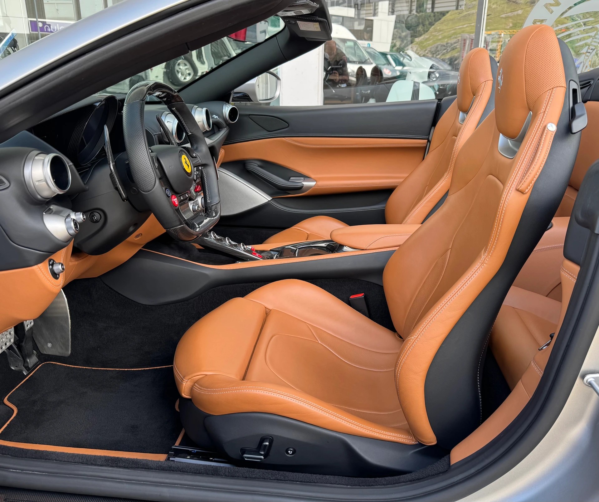 FERRARI Portofino 3.9 V8 T ** Atelier Car **-image-15