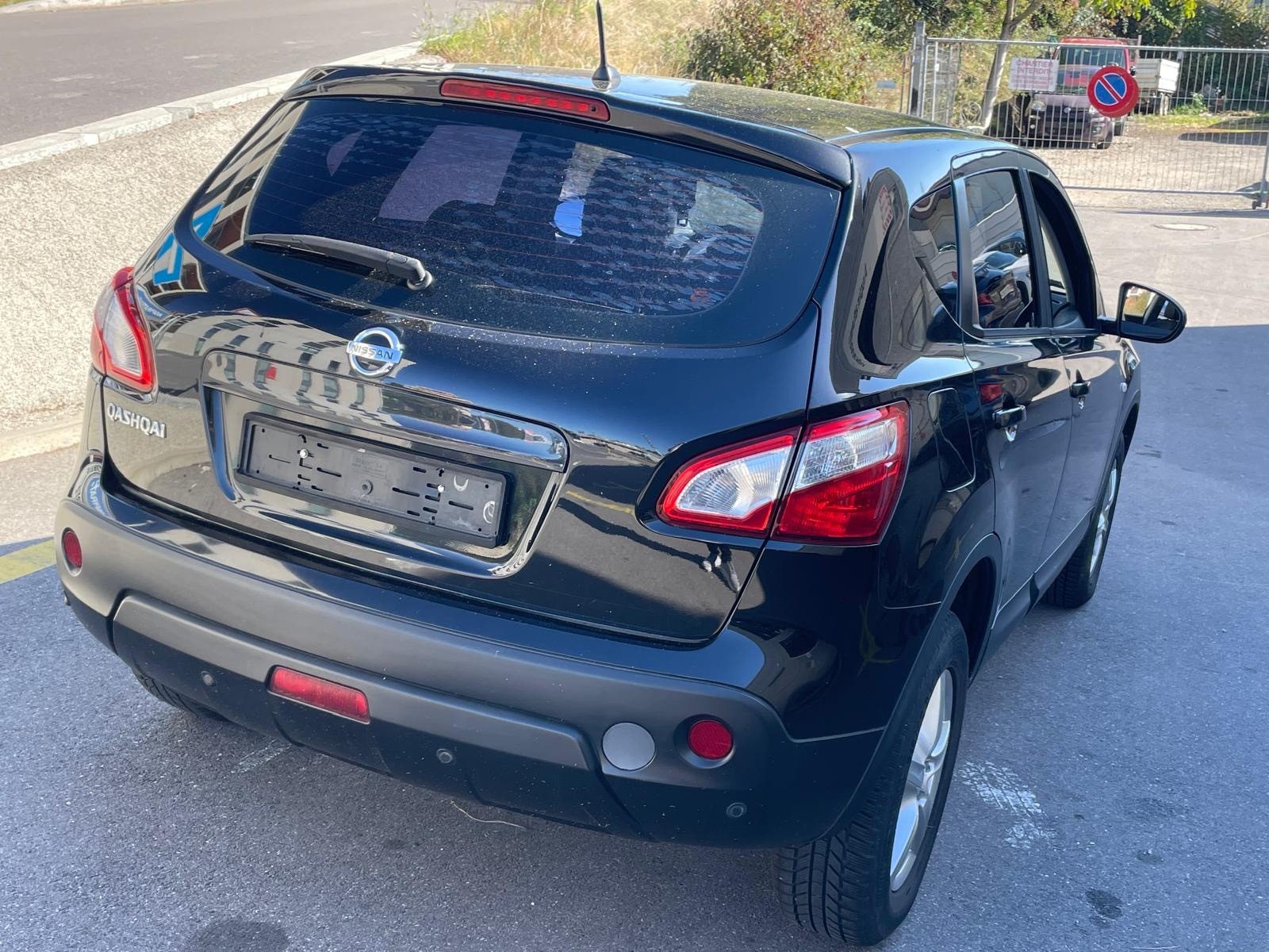 NISSAN Qashqai 2.0 4WD tekna-image-2
