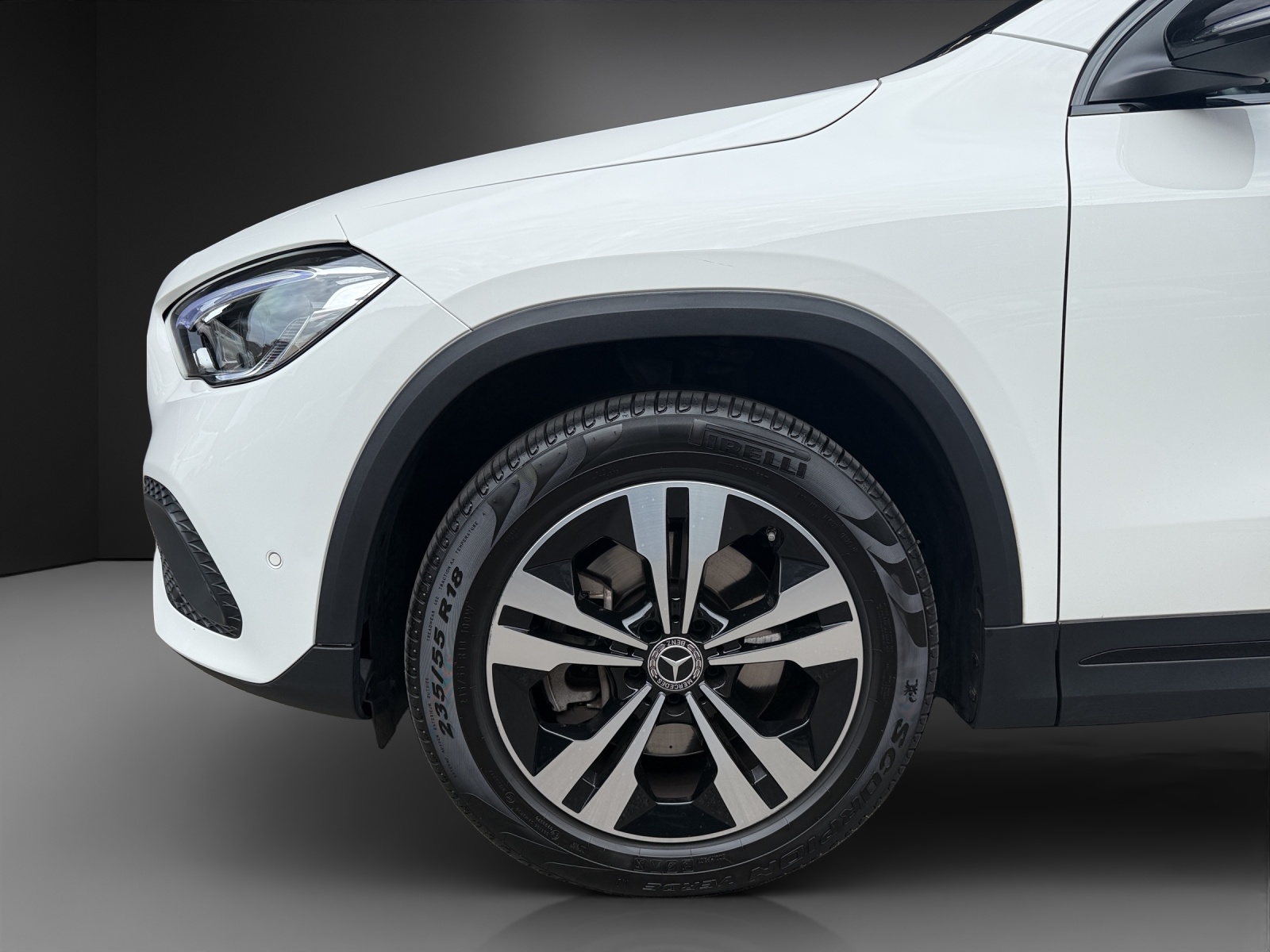 MERCEDES-BENZ GLA 250 4Matic Progressive 8G-DCT-image-8