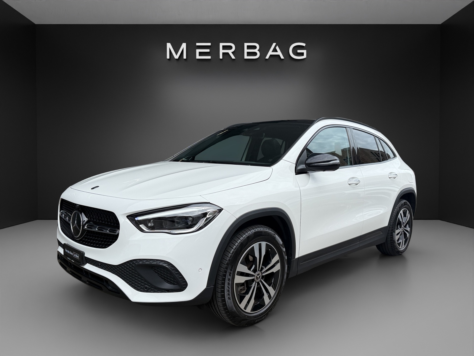 MERCEDES-BENZ GLA 250 4Matic Progressive 8G-DCT-image-2