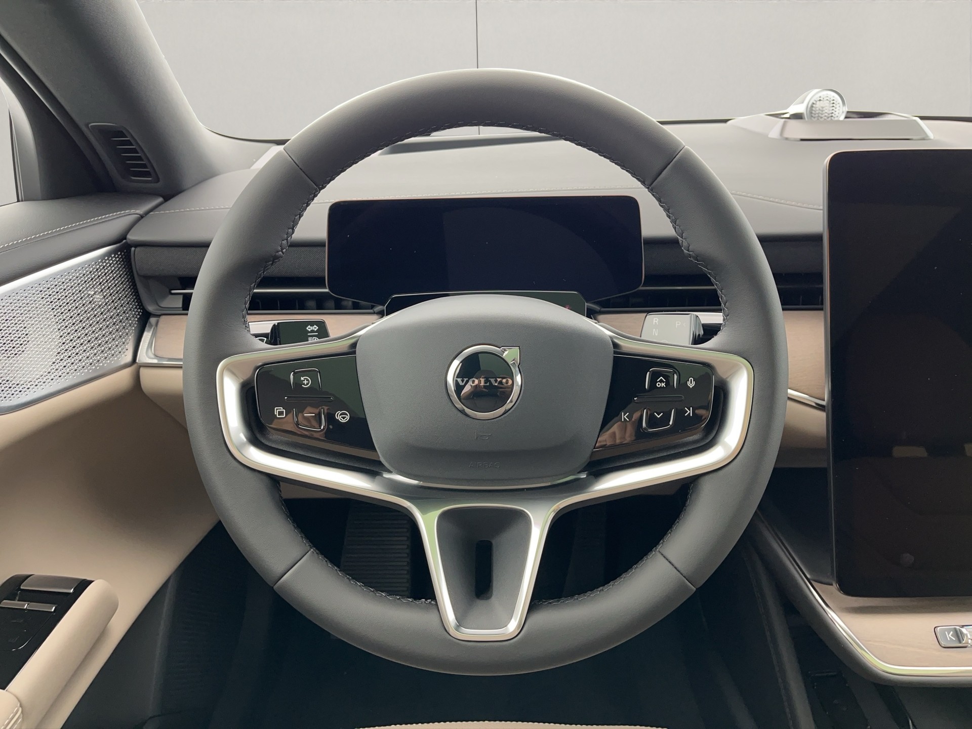 VOLVO ES90 Twin Performance Ultra AWD-image-10