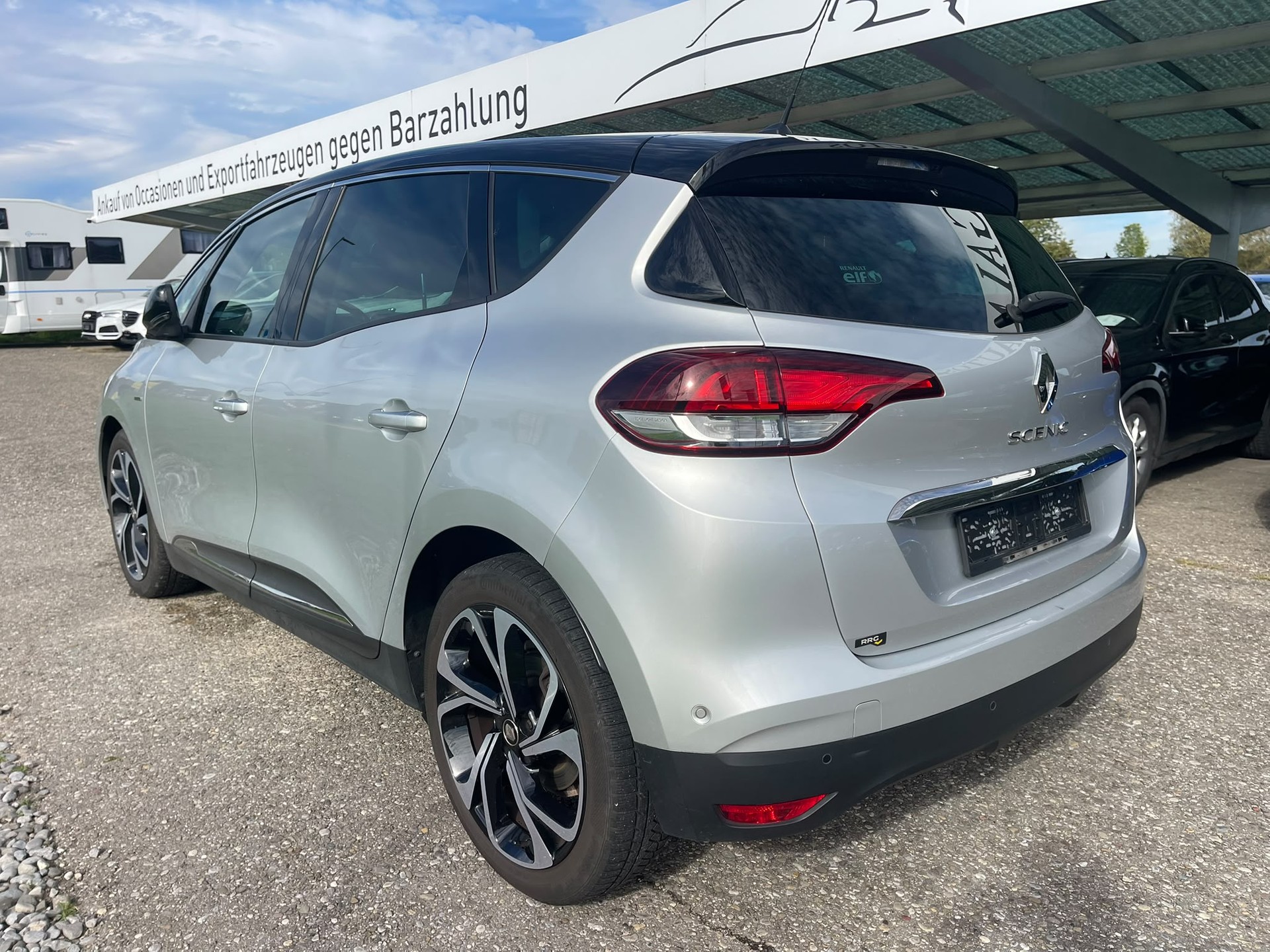 RENAULT Scénic 1.5 dCi Bose EDC-image-5