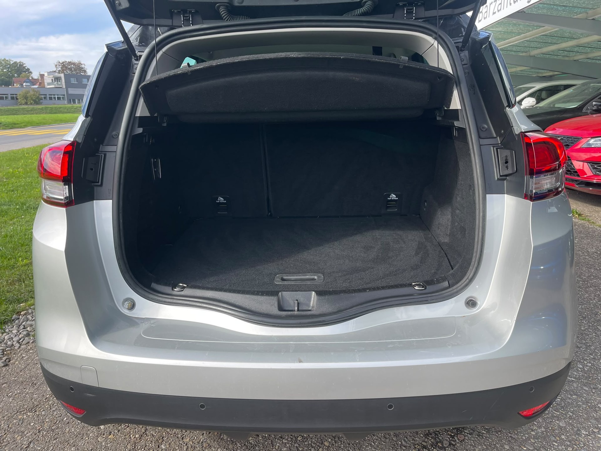 RENAULT Scénic 1.5 dCi Bose EDC-image-12