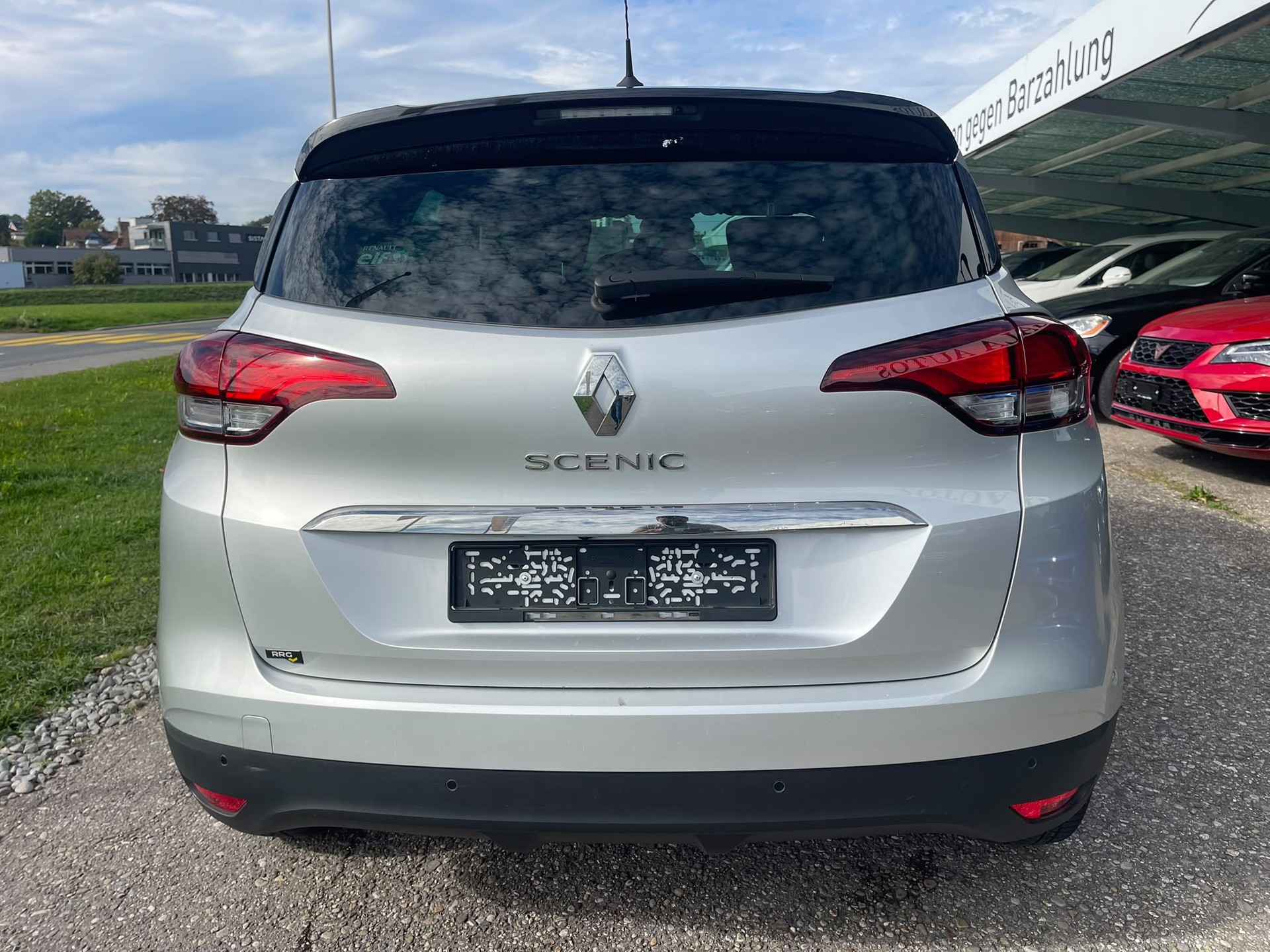RENAULT Scénic 1.5 dCi Bose EDC-image-4
