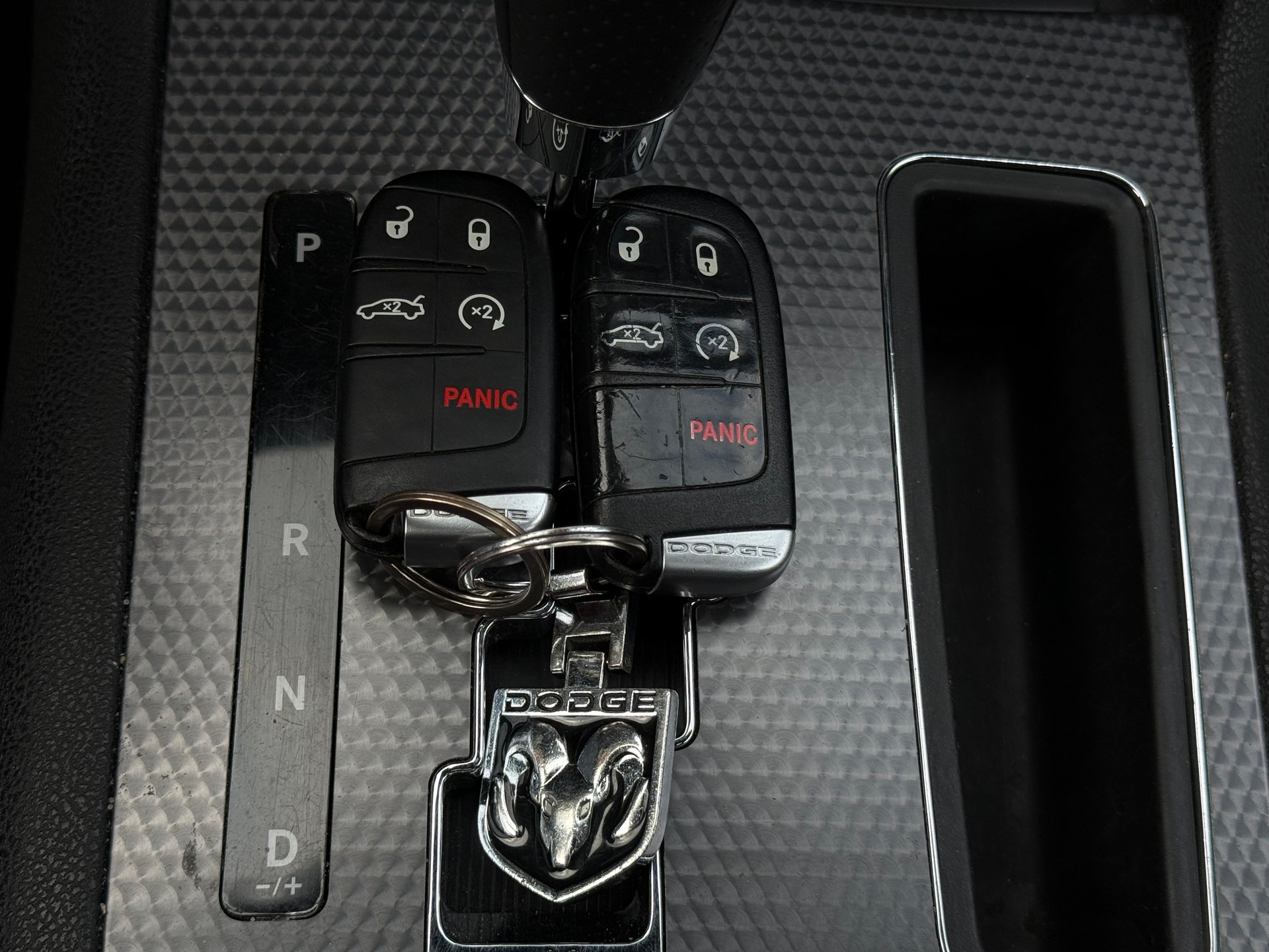 DODGE HEMI 6.4 STR-8-image-30