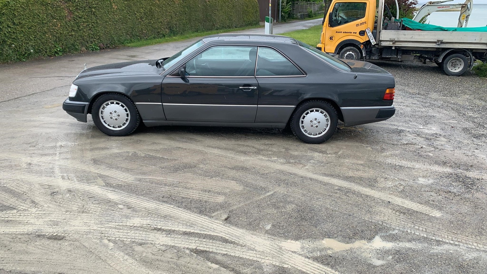 MERCEDES-BENZ 230 CE-image-6