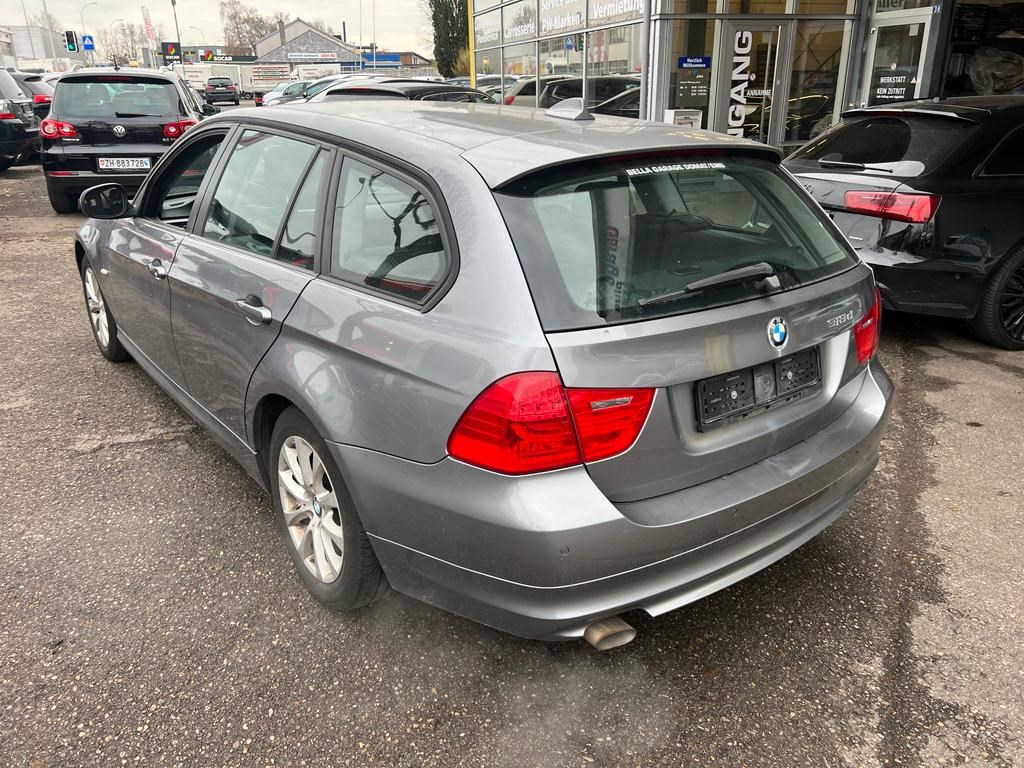 BMW 318d Touring Steptronic-image-4