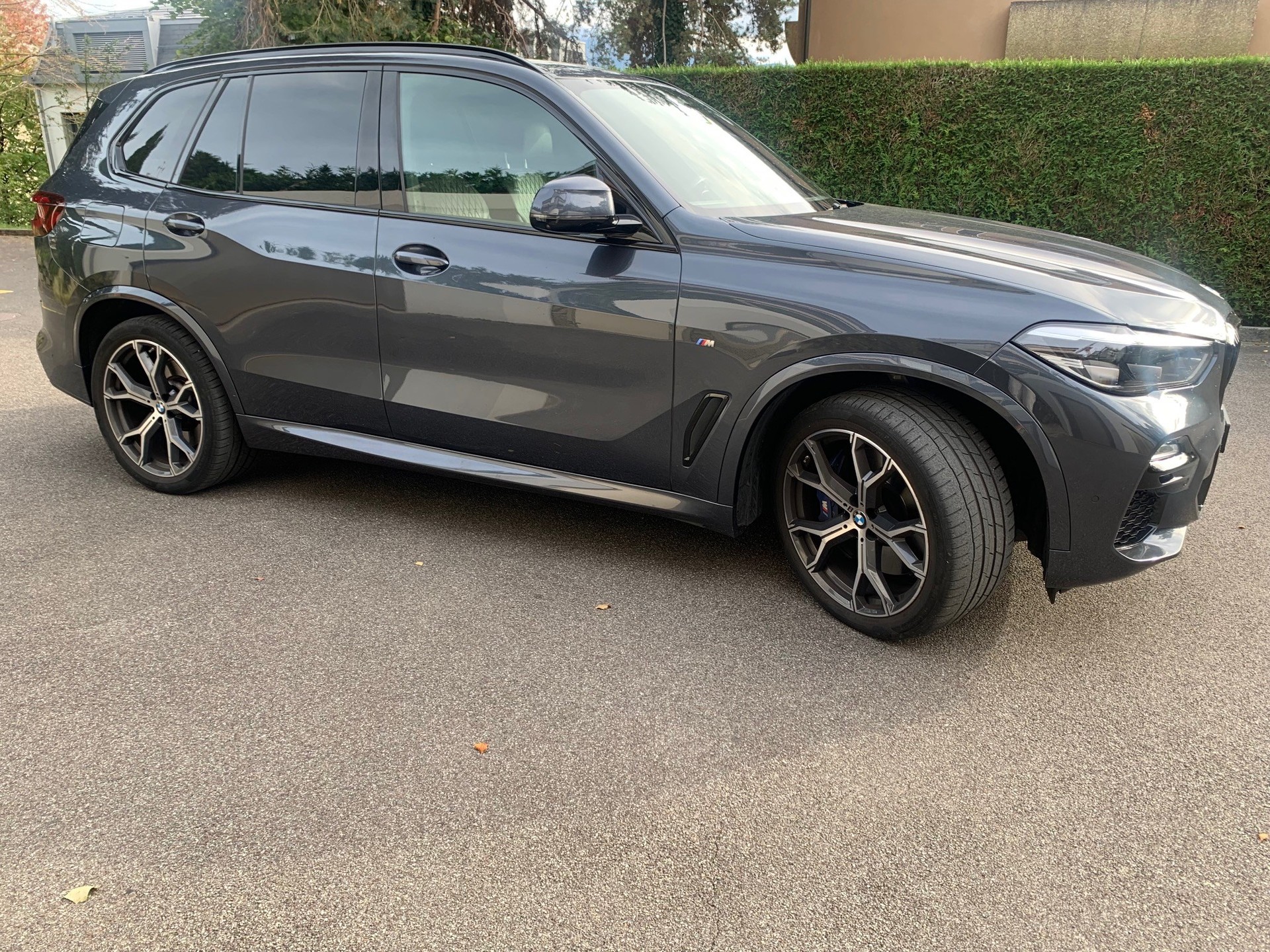 BMW X5 xDrive45e M Sport Steptronic-image-0