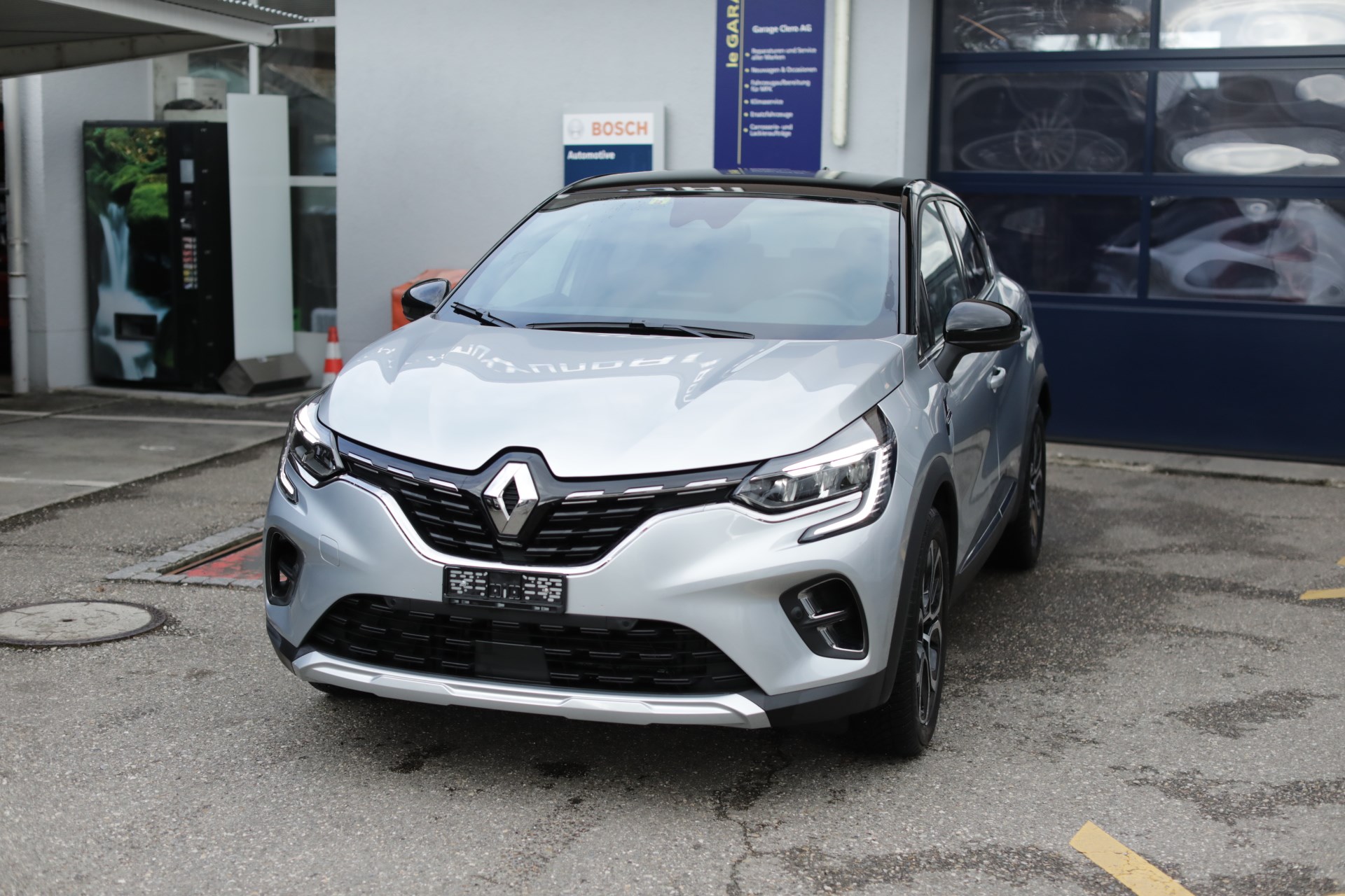 RENAULT Captur 1.6 E-Tech Edition1 DHT-image-0