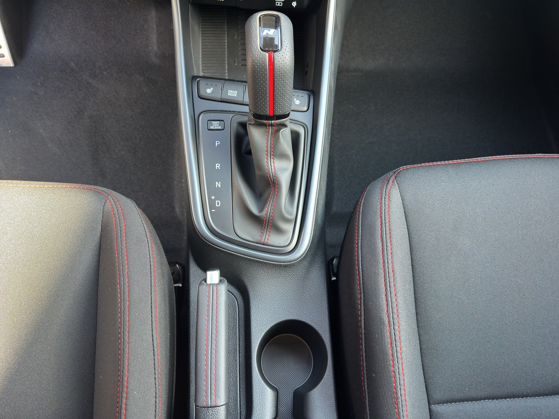 HYUNDAI i20 1.0 T-GDi N-Line DCT-image-18