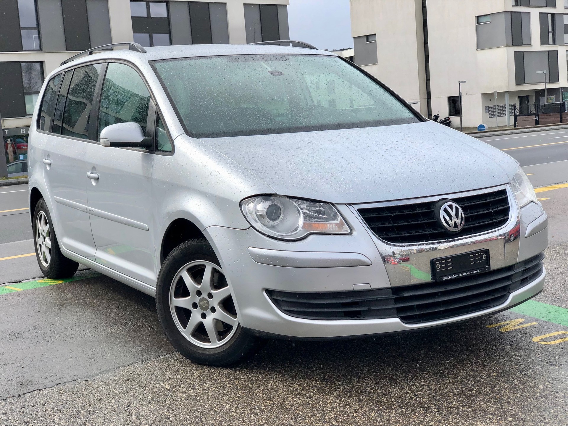 VW Touran 1.4 TSI Trendline-image-2