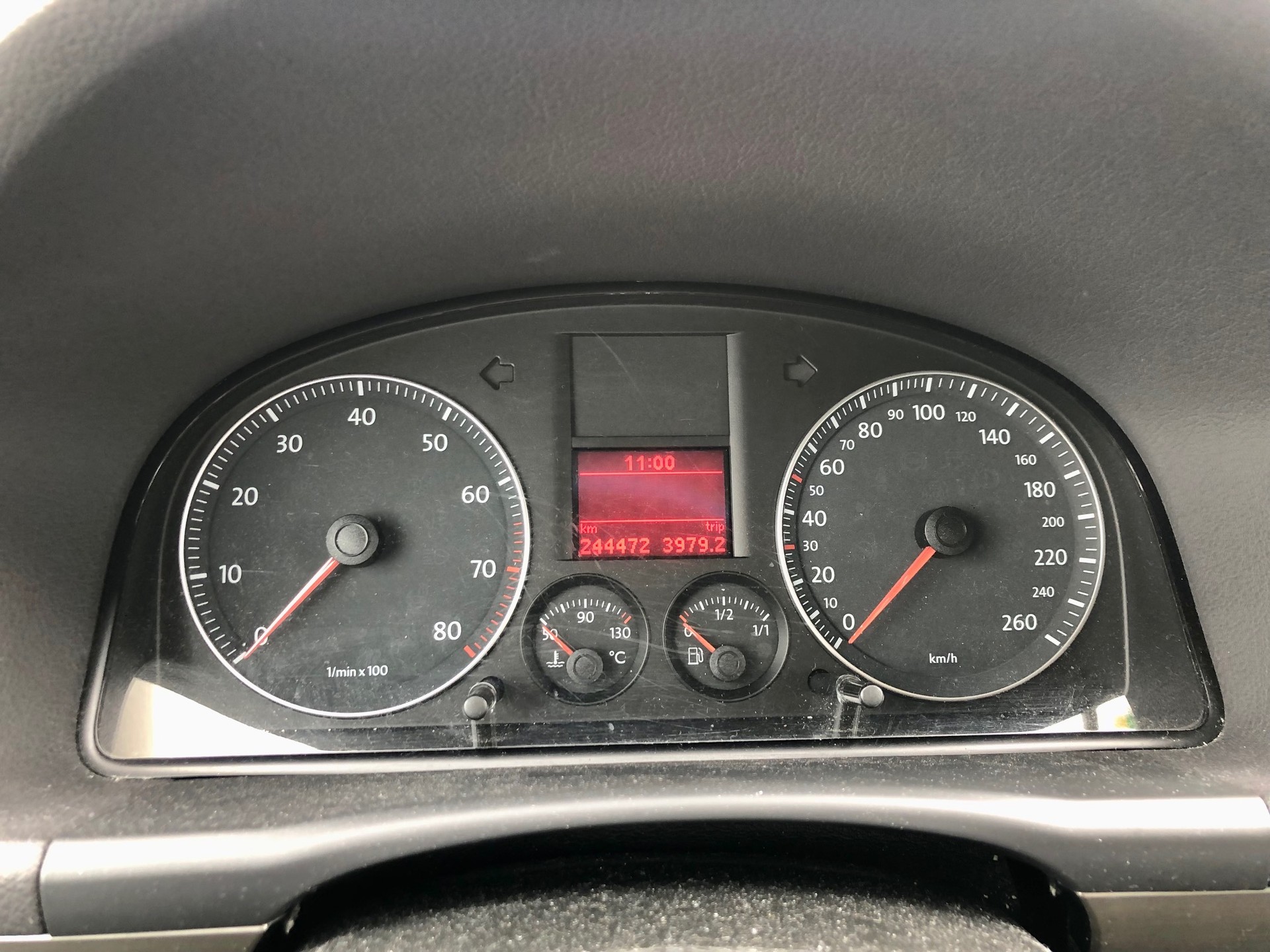 VW Touran 1.4 TSI Trendline-image-10