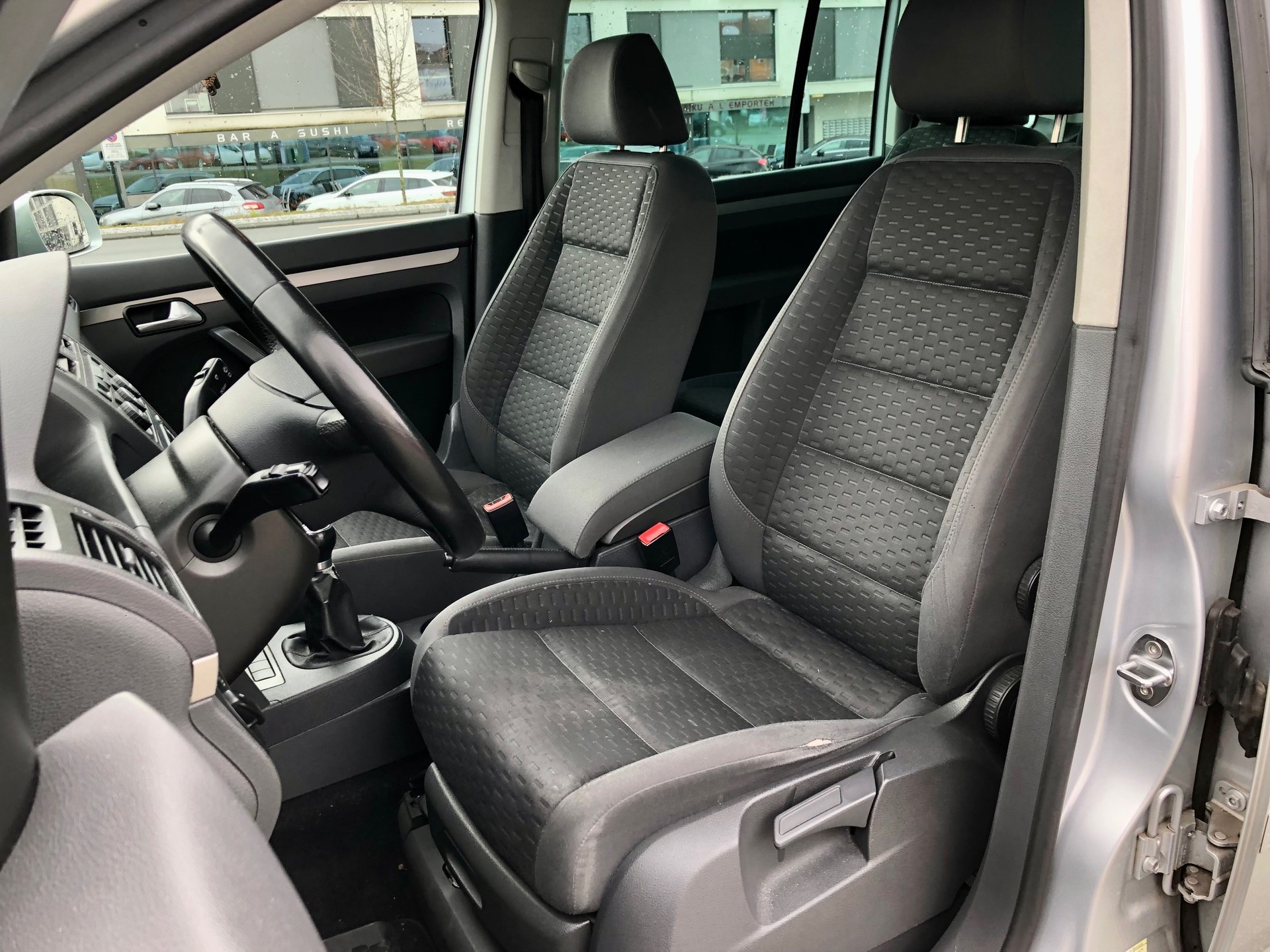 VW Touran 1.4 TSI Trendline-image-8