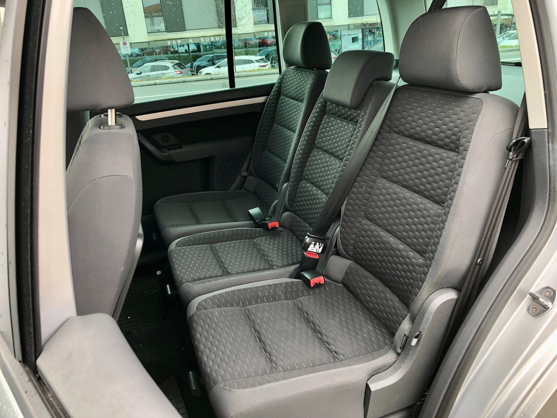 VW Touran 1.4 TSI Trendline-image-12