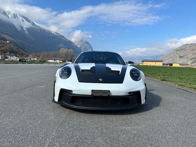 PORSCHE GT3 RS-image-5