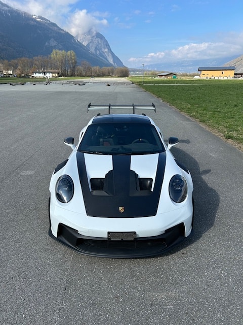 PORSCHE GT3 RS-image-6