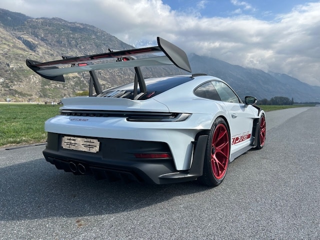 PORSCHE GT3 RS-image-2