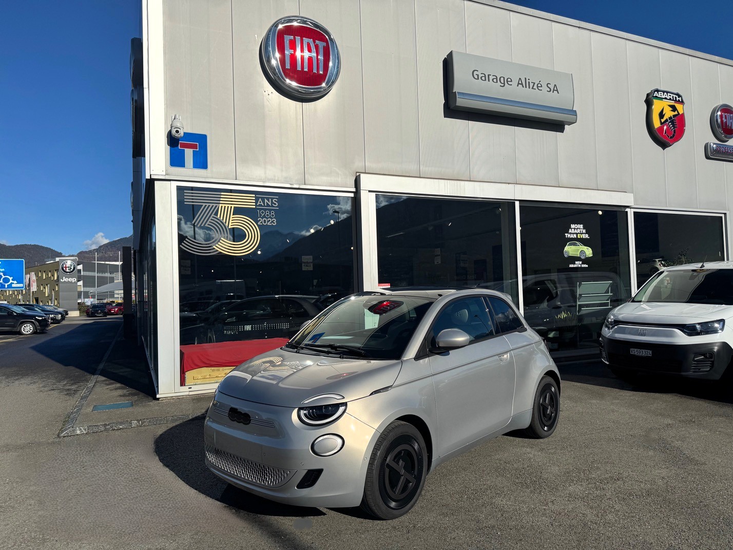 FIAT 500 BEV GIORGIO ARMANI-image-0
