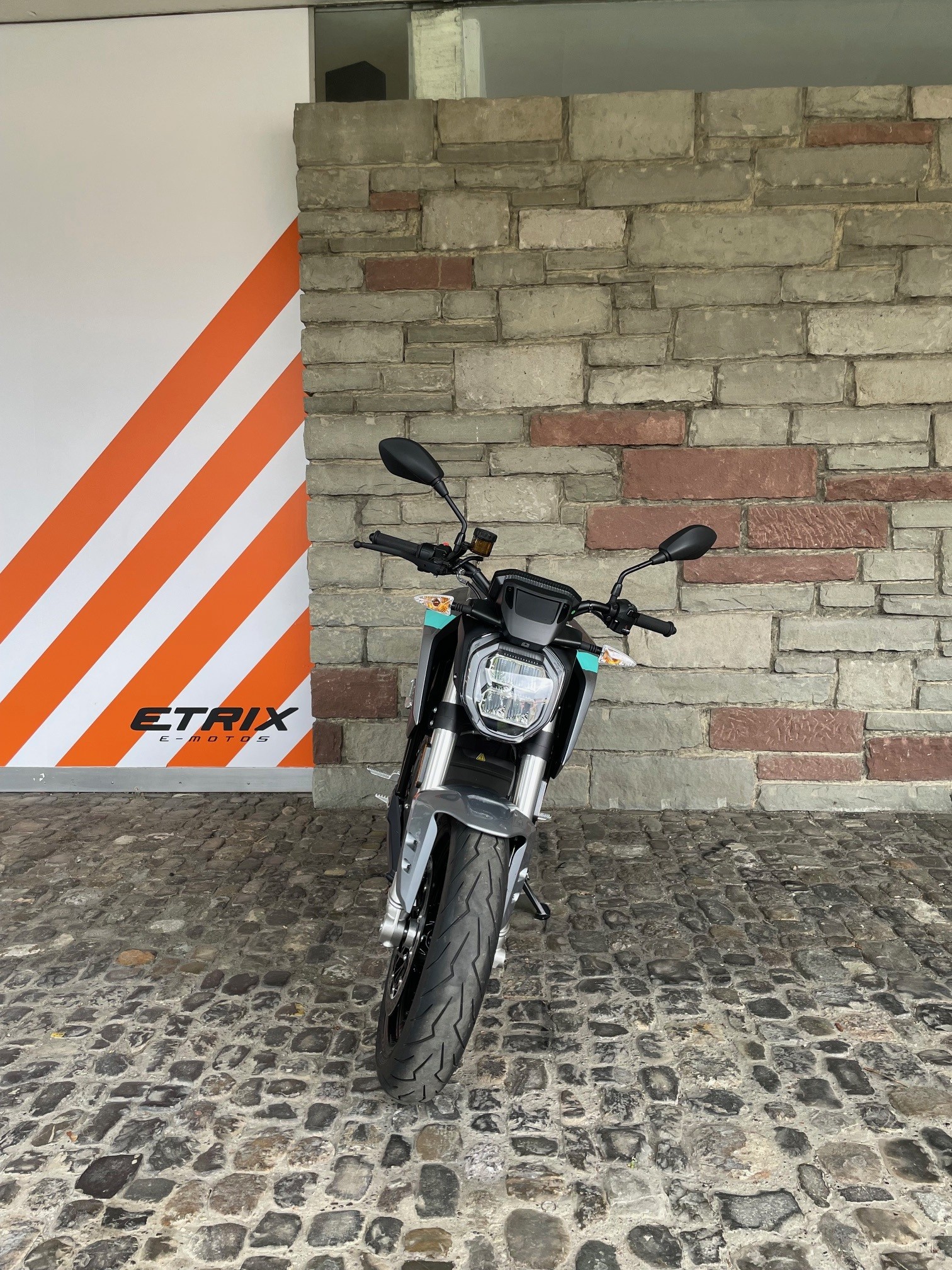 ZERO S 17.3, Modeljahr 2025-showroom-element-2