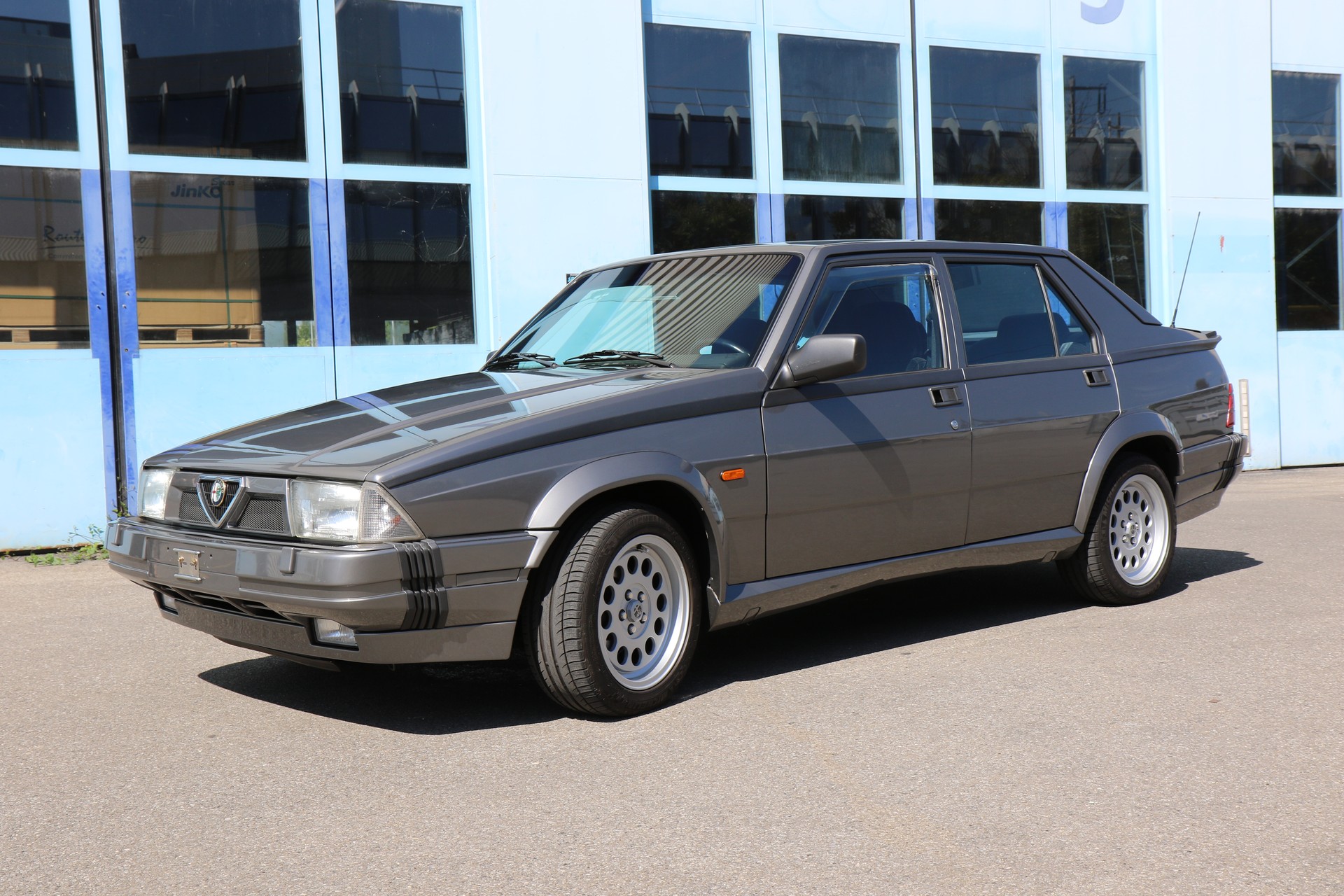 ALFA ROMEO 75 3.0 Q.Verde-image-1