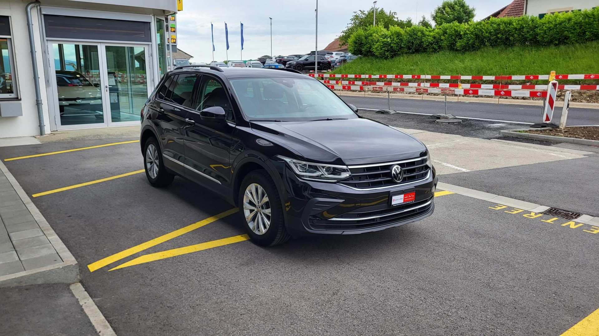 VW Tiguan 1.5TSI Evo Life-image-2
